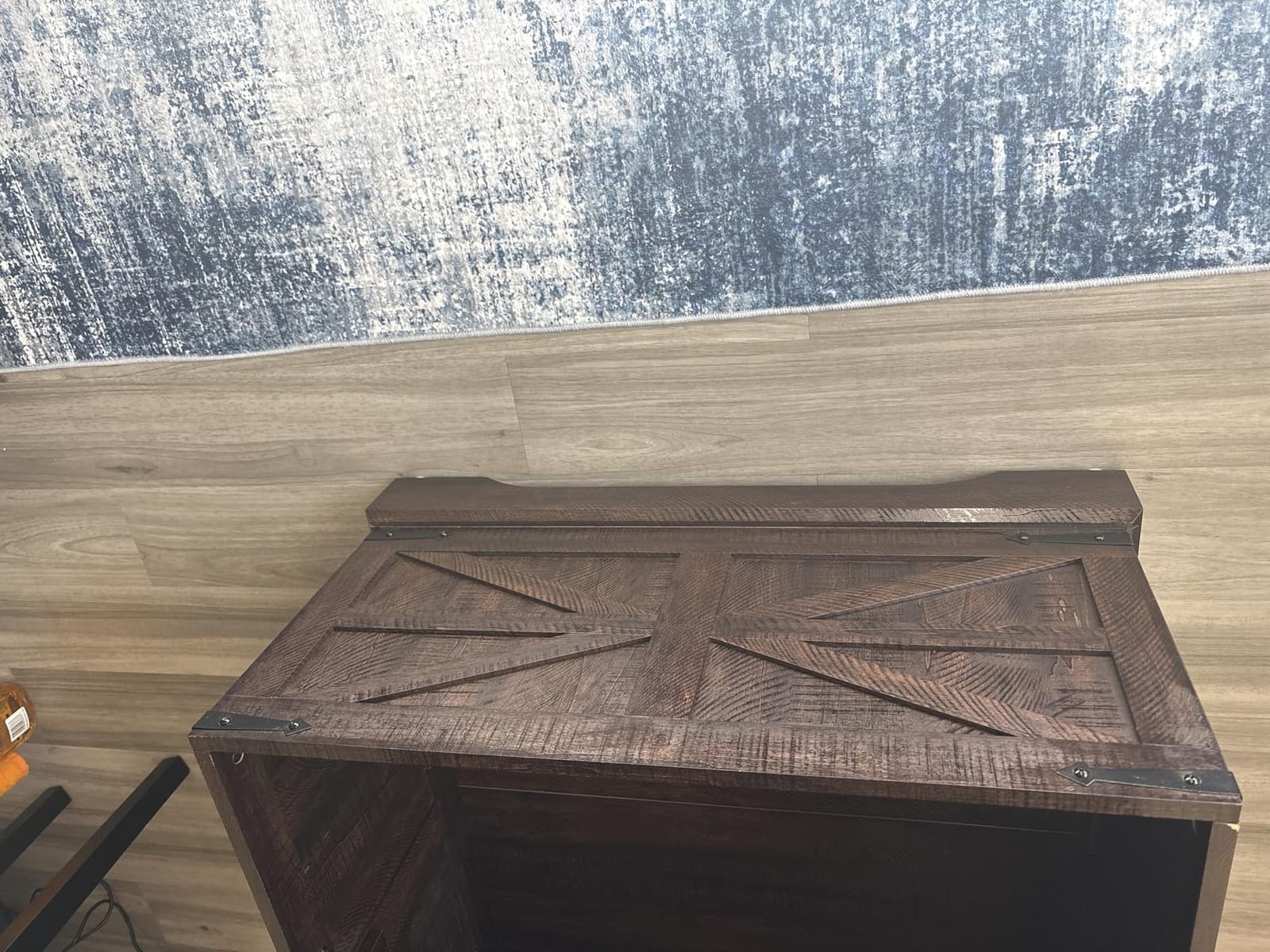 Furnideco Farmhouse Lift Top Coffee Table, Square Wood Center Table with Large Hidden Storage Compartment for Living Room, Rustic Cocktail White Modern Table with Hinged Lift Top, Brown Top customer photo 1