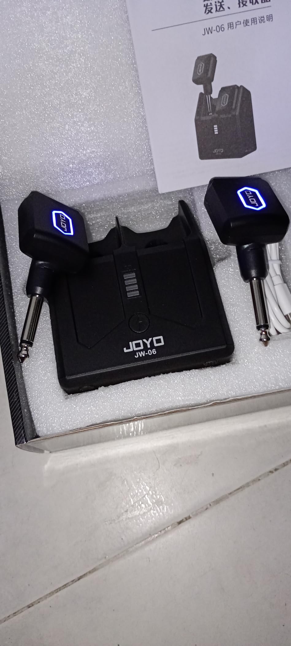 JOYO 5.8GHz Wireless Guitar System Transmitter and Receiver with Charging Case, 18H Battery life, 48kHz/24Bit, Low Latency, 4 Channels, Plug & Play for Electric Guitar & Bass (JW-06) customer photo 2