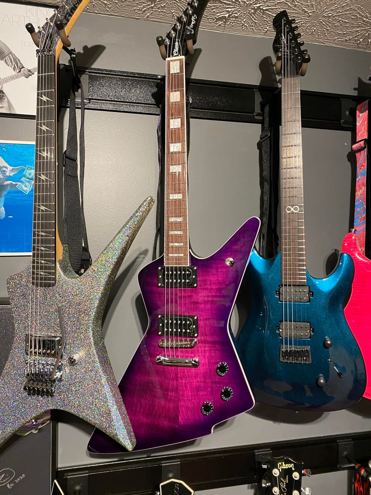 Firefly FFLX Solid Body Electric Guitar,Mahogany Guitar body,Stainless steel and ball end frets,rosewood fretboard(Purple Color) customer photo 2