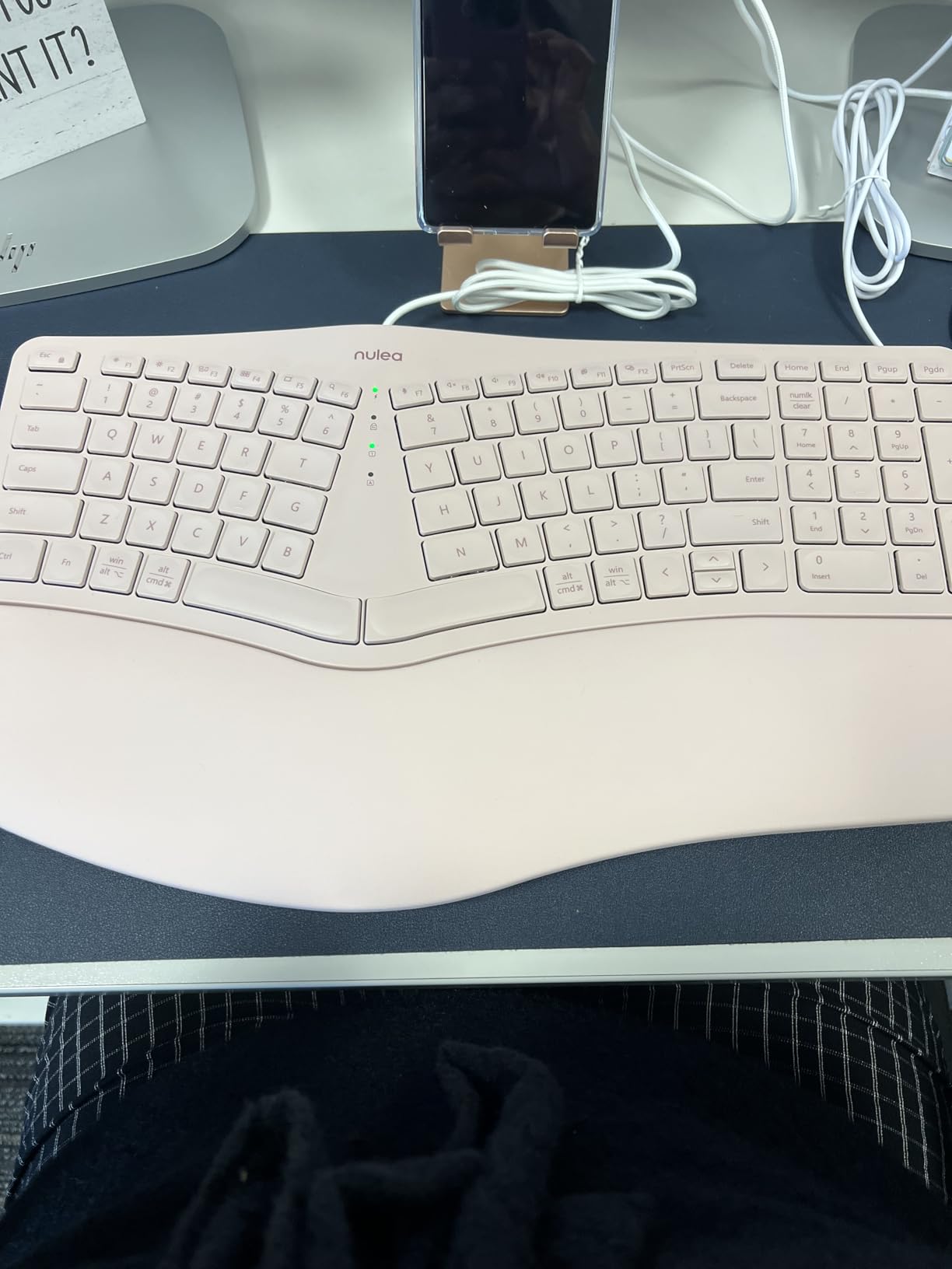 Nulea Ergonomic Split Keyboard Wired with Wrist Rest and USB-C Connection customer photo 2