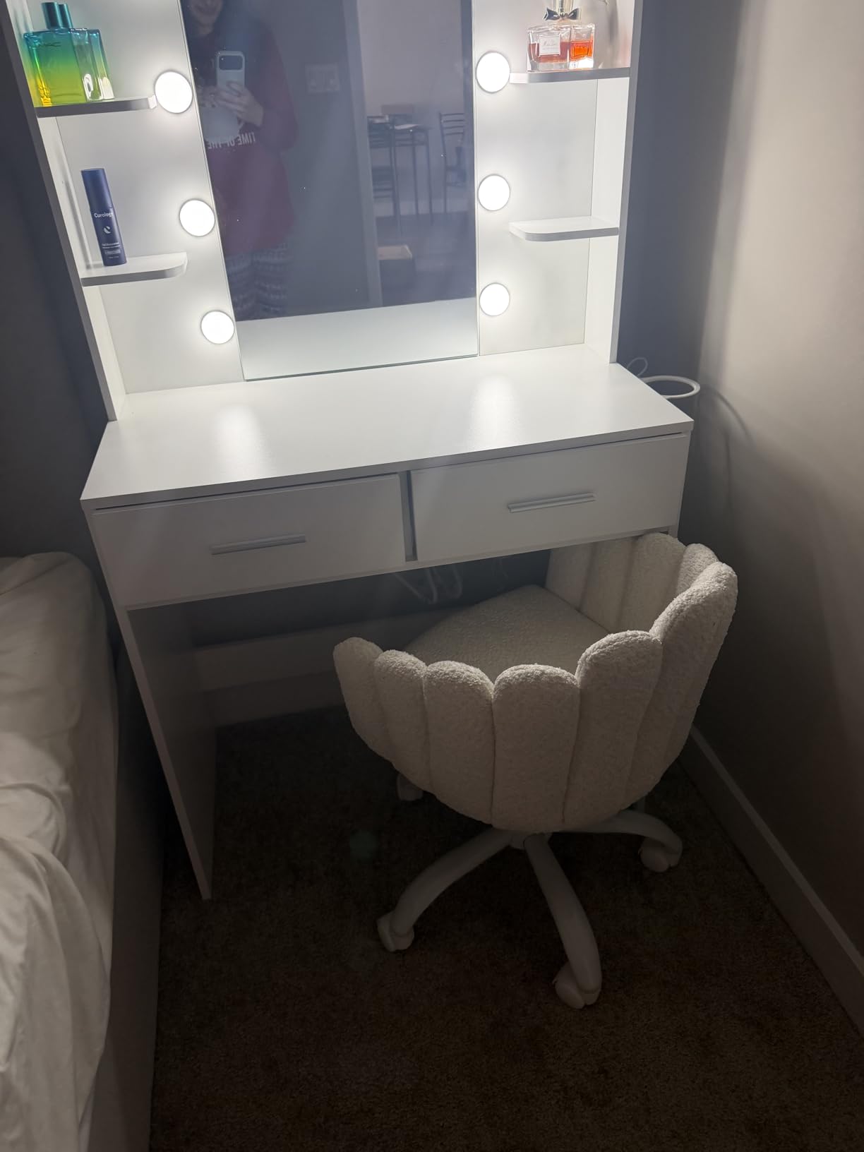LukeAlon Kids Swivel Sherpa Desk Chair, White customer photo 2