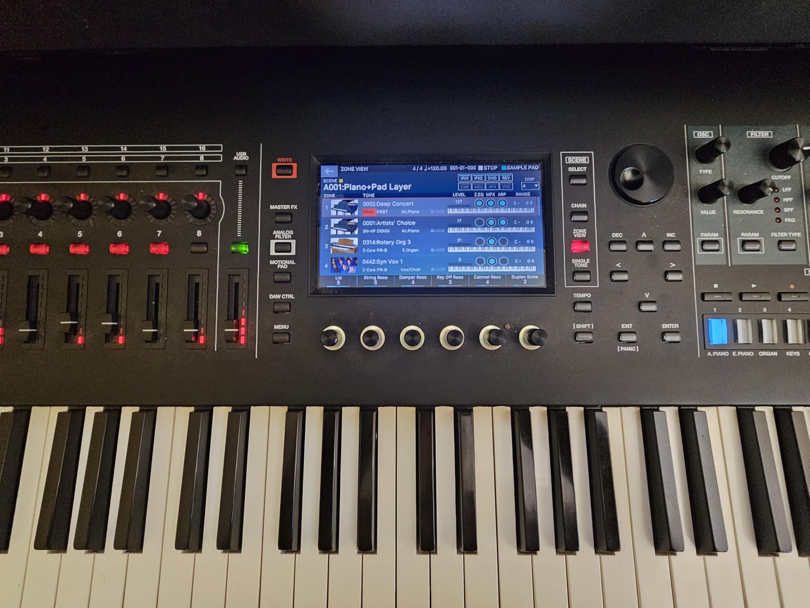 Roland FANTOM-08 | 88-Note Weighted-Action Synthesizer Keyboard | Thousands of Electronic & Acoustic Sounds | ZEN-Core & SuperNATURAL Technologies | Deep Onboard Sampling | DAW Integration customer photo 1