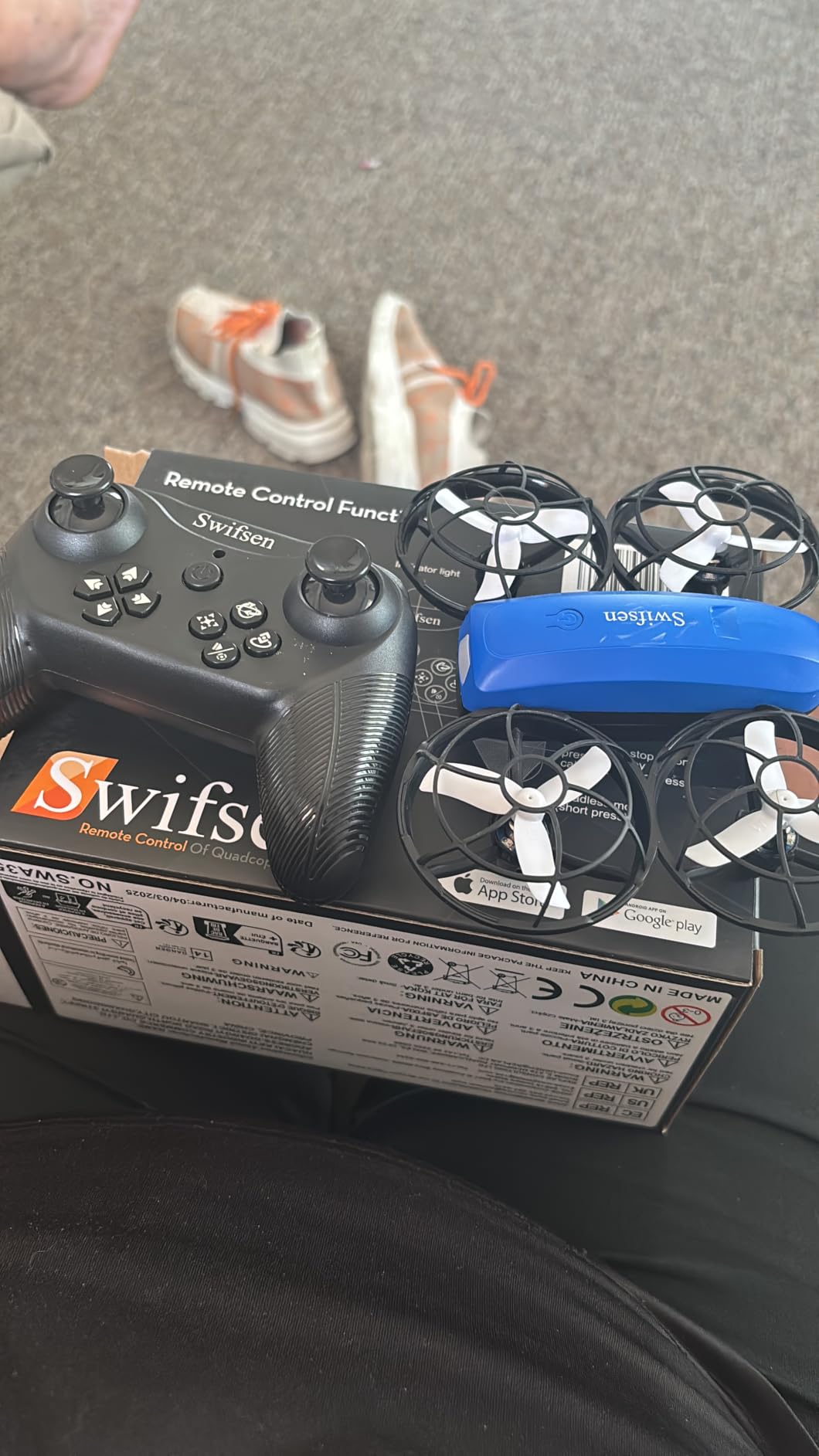 Swifsen Drones for Kids with Camera,Rc Drone Indoor Small Helicopter,Birthday Gifts for Boys and Girls Beginners Friendly,Mini Quadcopter Toy With 2 Batteries,Propeller Protect,Altitude Hold customer photo 2