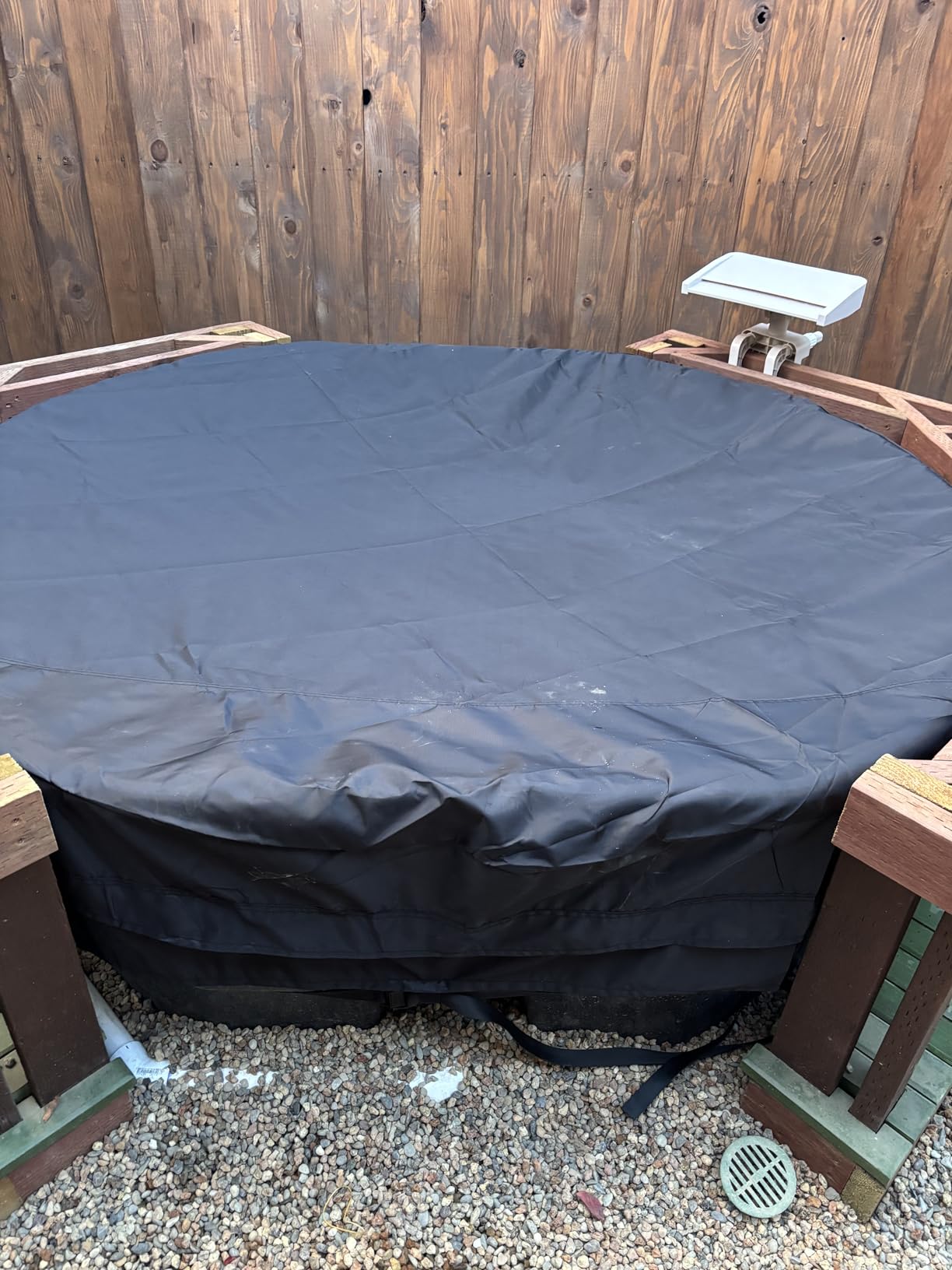 Rubermaid 100 Gallon Oval Stock Tank Water Trough Cover with Zipper customer photo 1