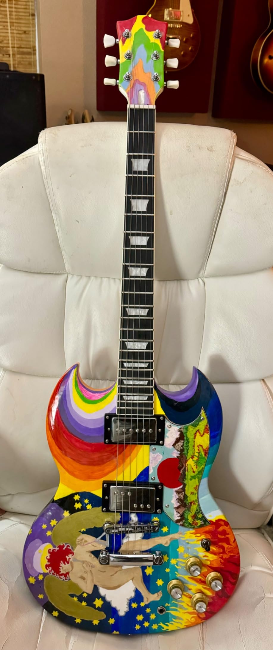Leo Jaymz 39 Inch Solid Body Electric Guitar - Poplar Wood Body，Maple Neck and Laurel Wood Fretboard (Fluorescent Green) customer photo 2