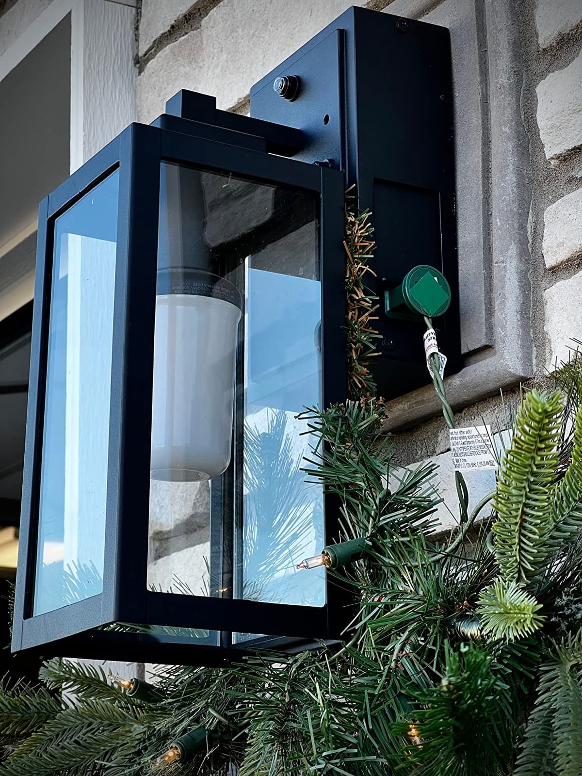WIHTU Exterior Lighting Fixture Wall Mount, Outdoor Porch Light Wall Sconce customer photo 1