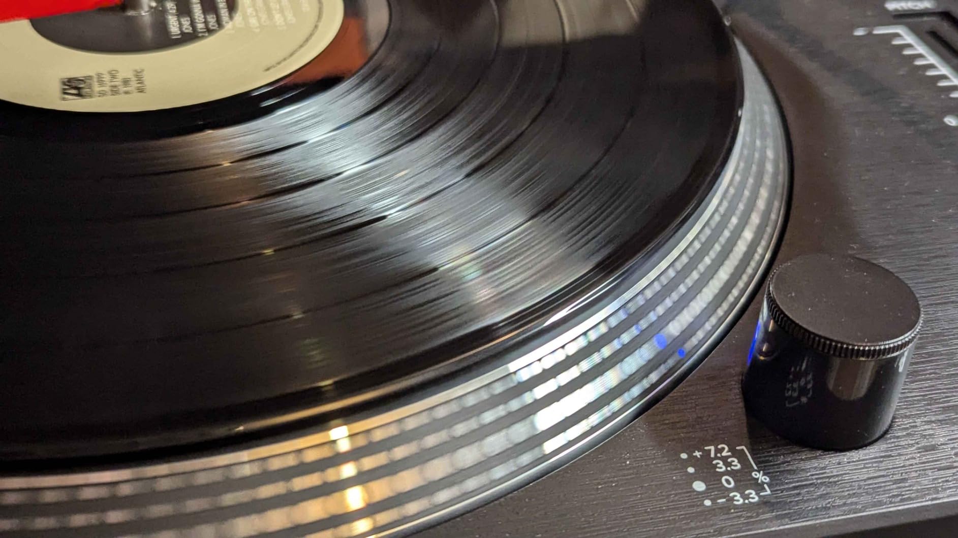 Gemini Direct-Drive Turntable, 3-Speed, USB Recording & Preamp (TT-5000) customer photo 2