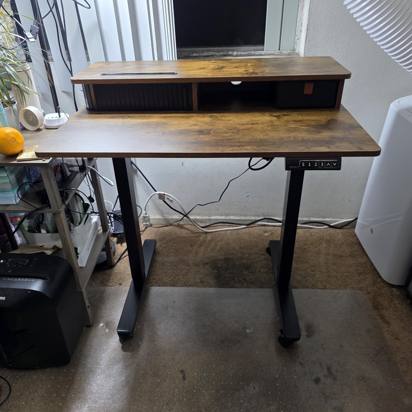 JOY worker 35