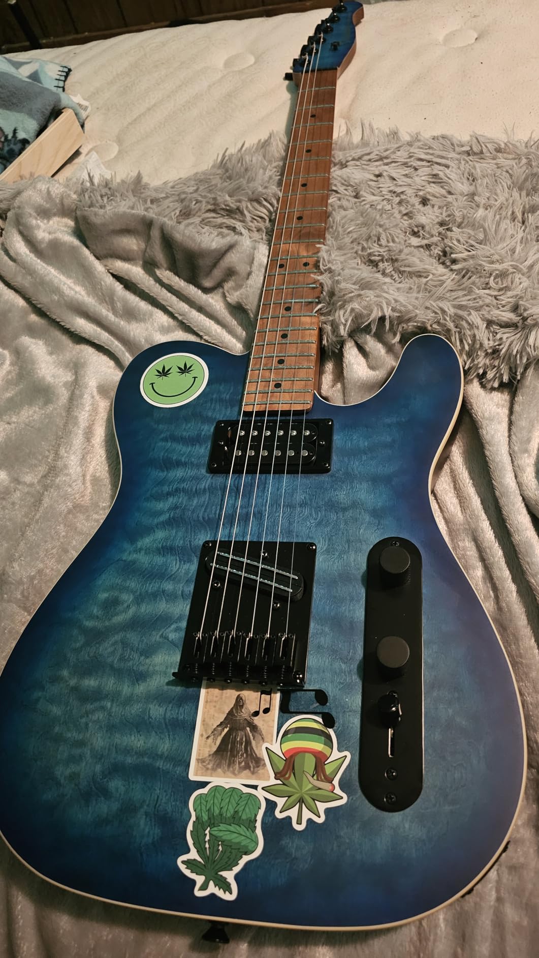 Tostar Electric Guitar with Alnico V Pickups, Solid Body, Charcoal Burst customer photo 1