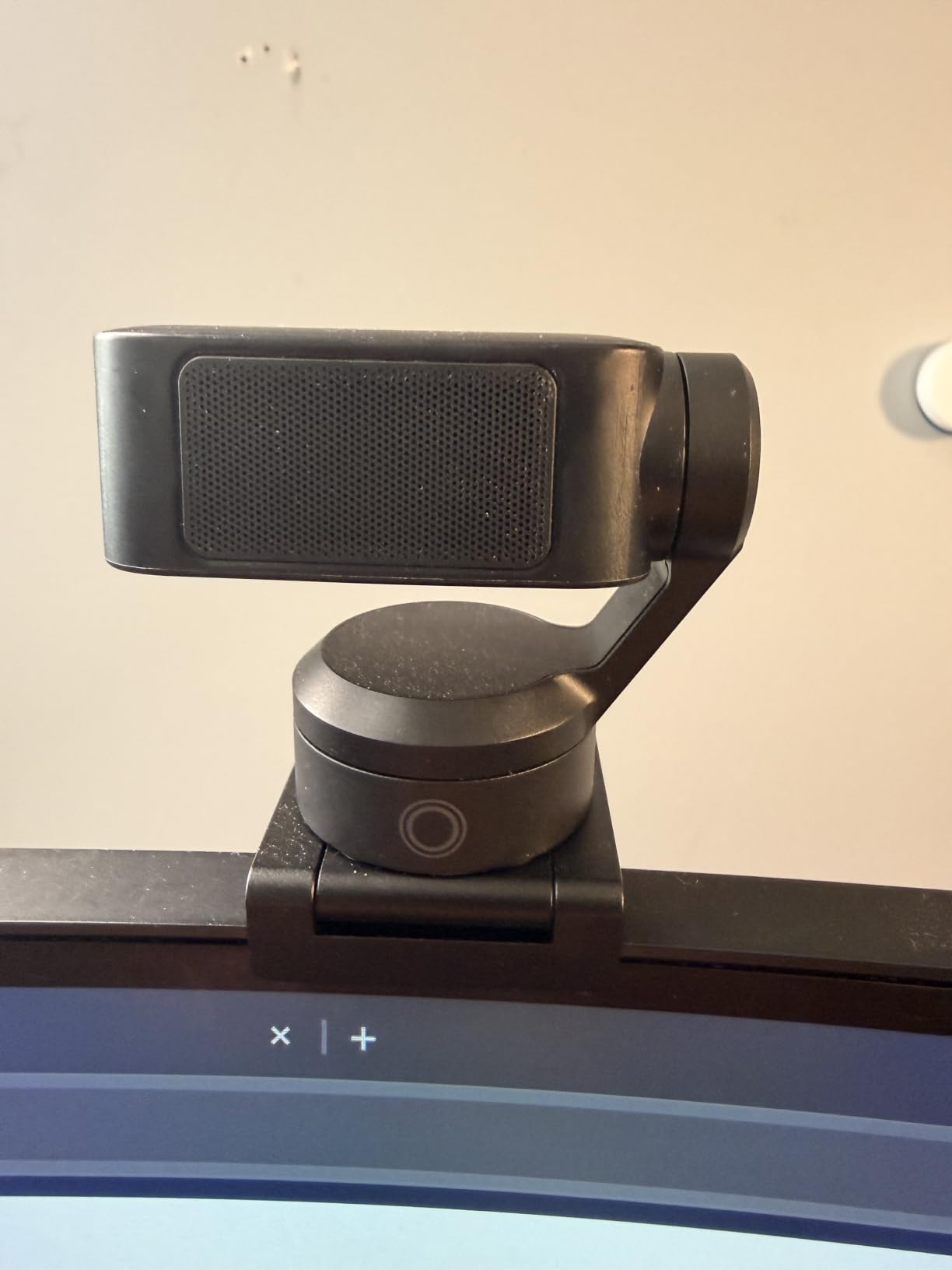 Insta360 Link 2 - PTZ 4K Webcam for PC/Mac, 1/2