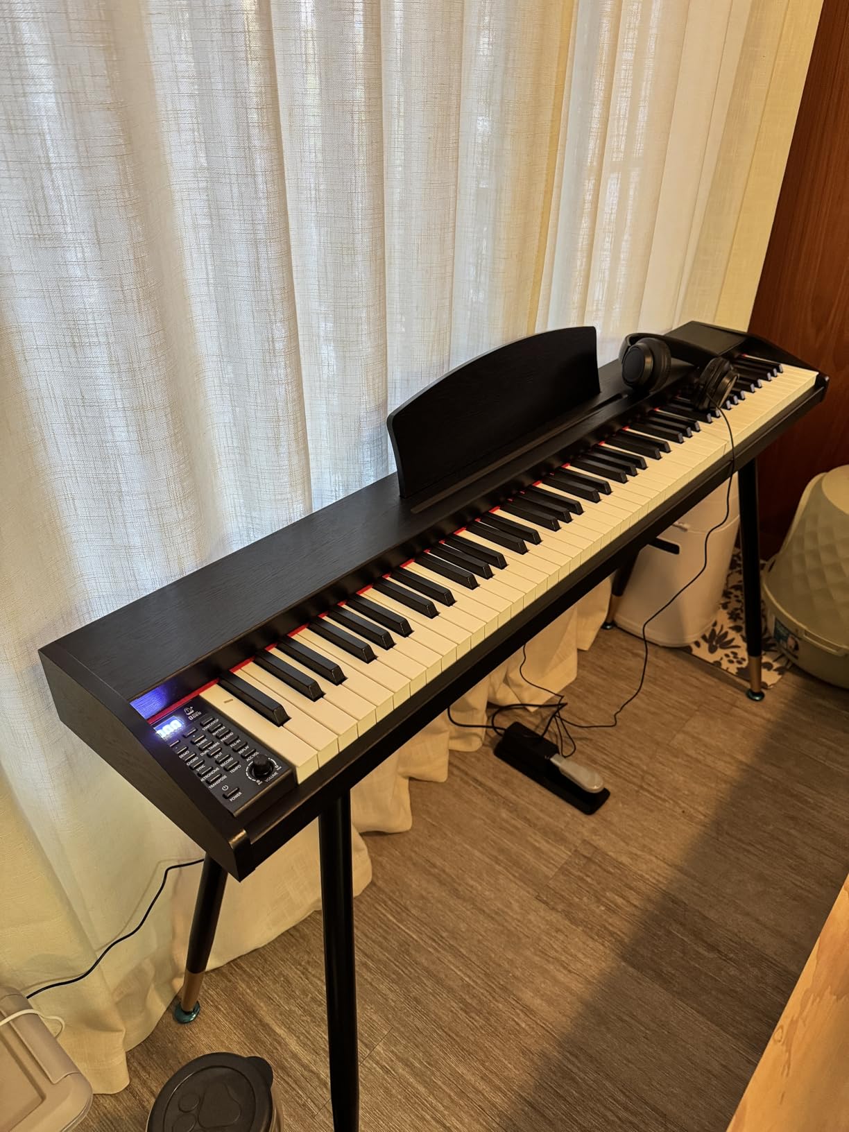 UISCOM Digital Piano Keyboard 88 Key Semi-Weighted for Beginners,Electric customer photo 2