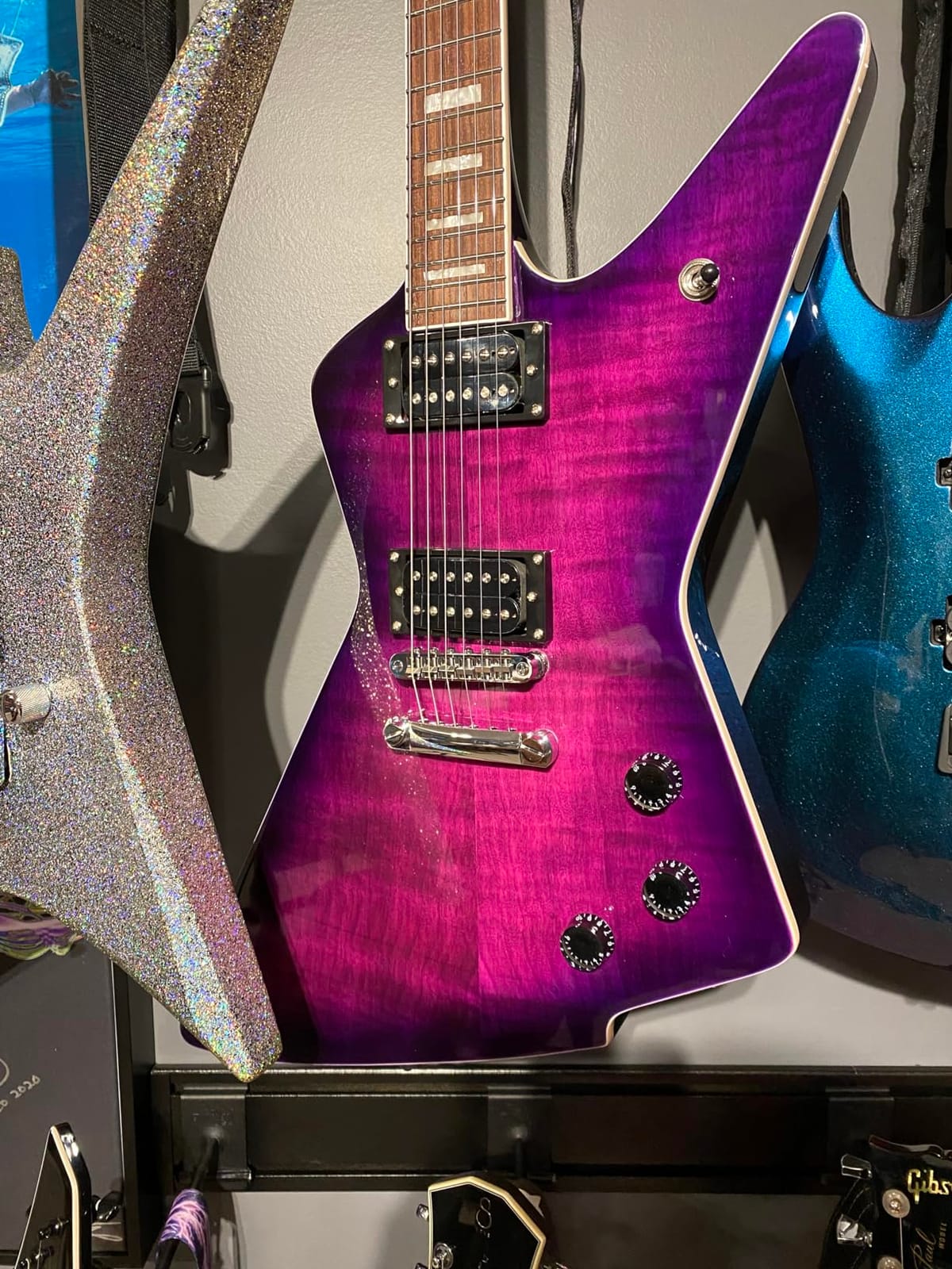 Firefly FFLX Solid Body Electric Guitar,Mahogany Guitar body,Stainless steel and ball end frets,rosewood fretboard(Black Color). customer photo 2