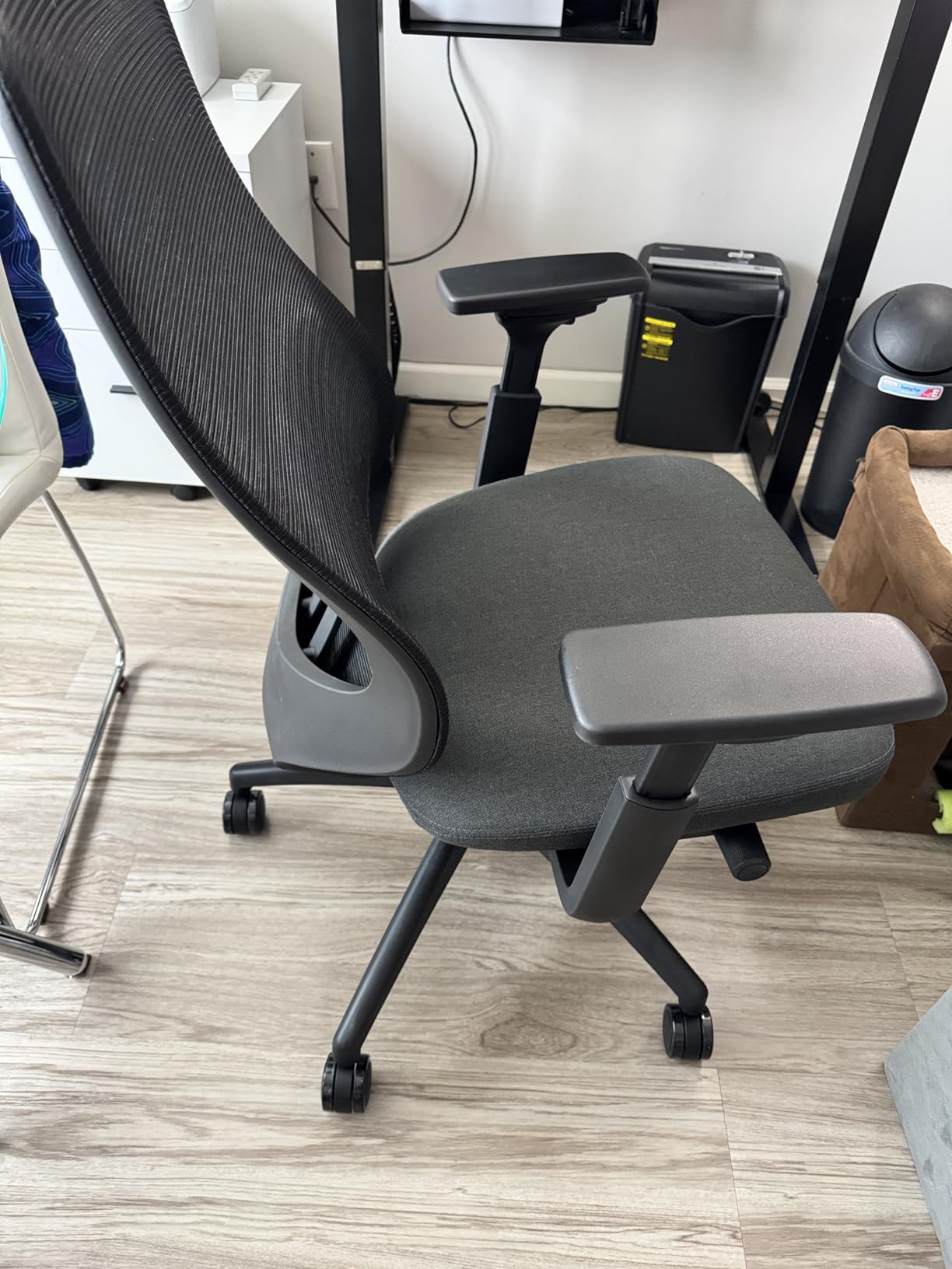 COLAMY Ergonomic Mesh Office Chair,High Back Computer Executive Desk Chair,Lumbar Support with Adjustable Headrest and 4D Arms, Slide Seat, Tilt Lock-Black customer photo 2