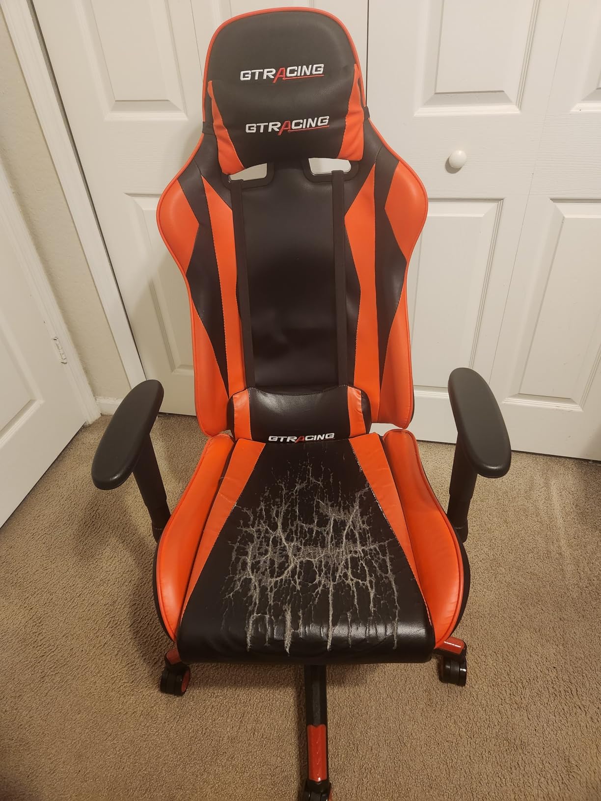 GTPLAYER Gaming Chair with Footrest, Ergonomic Computer Game Desk Chair, Reclining Gamer Chair Seat Height Adjustment, Swivel Rocker with Headrest and Lumbar (Gray) customer photo 1