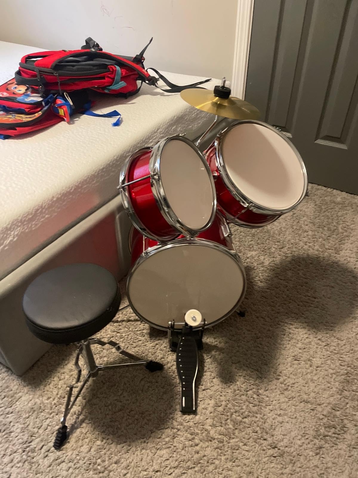 Kids Drum Set 3-Piece for Beginners, 13 Inch Complete Junior Drum Kit with Bass Tom Snare Drum, Adjustable Throne, Cymbal, Pedal & Drumsticks, Poplar Hardwood Educational Musical Toy customer photo 1