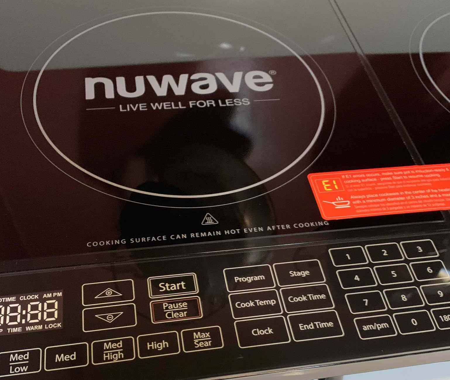 Nuwave Double Pro Cooktop Induction Countertop Burner, Portable, 50°F-575°F customer photo 1
