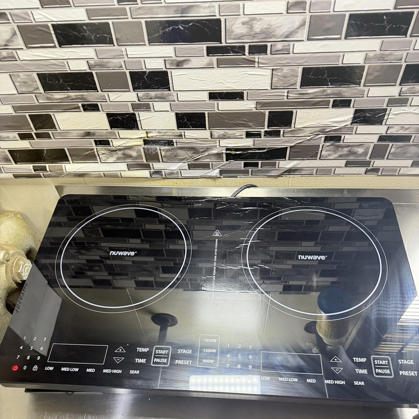 Nuwave Double Pro Cooktop Induction Countertop Burner, Portable, 50°F-575°F customer photo 2