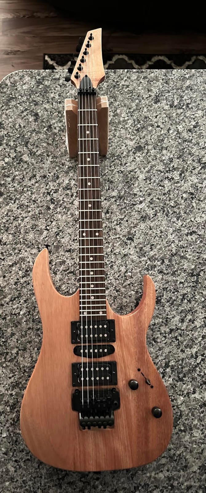 DIY Electric Guitar Kit Beginner Kit Mahogany Body Mahogany Neck customer photo 2