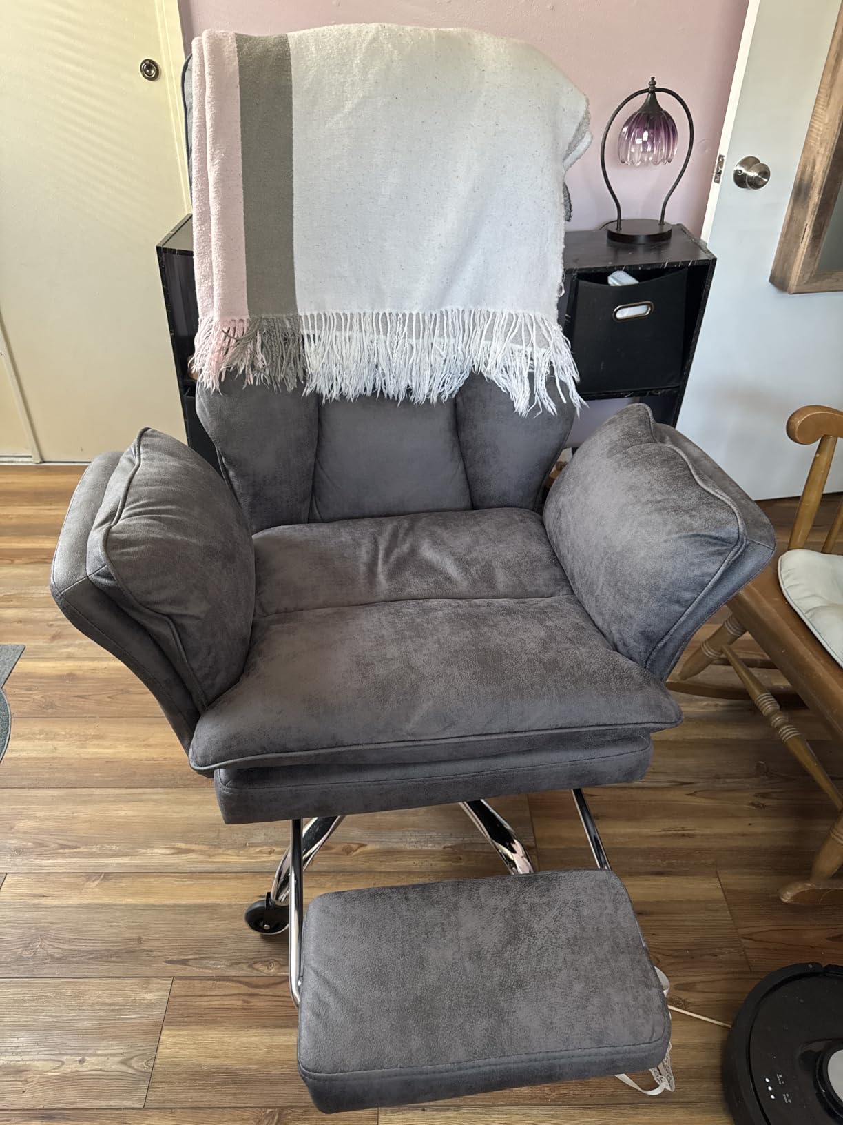 Big and Tall Office Chair, Flip Armrests for Pets & Cross Legged Sitting customer photo 2