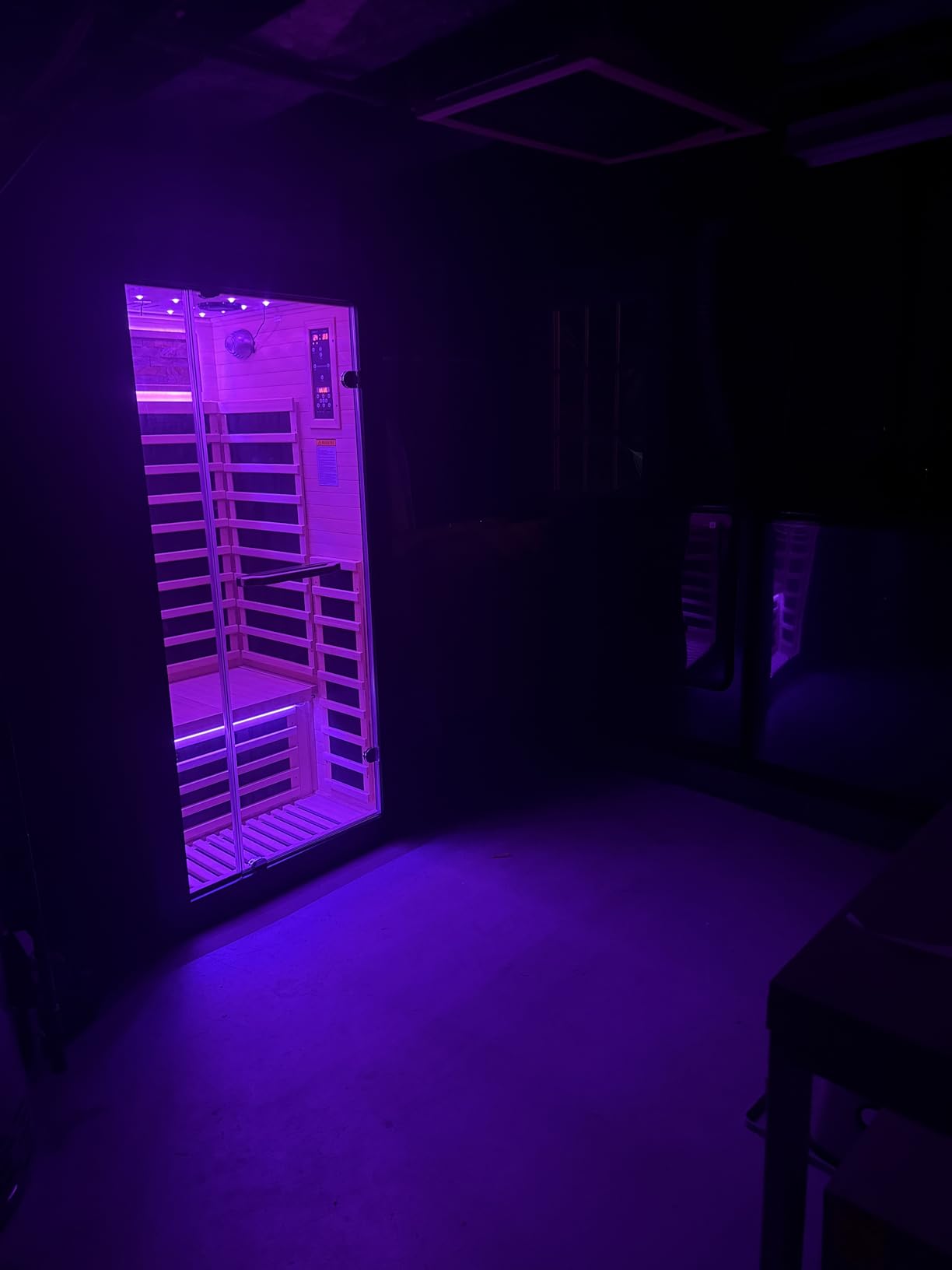 OUTEXER Outdoor Traditional Sauna 4-5 Person 240V 4.5KW 6'x6’ Steam Saunas customer photo 1
