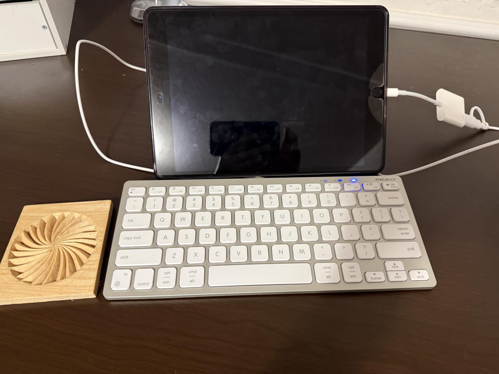 Macally USB C Wired Keyboard for Mac (USB C + USB A) – Compatible Keyboard for MacBook Pro/Air, iMac & MacMini – Compact Mac Keyboard customer photo 1