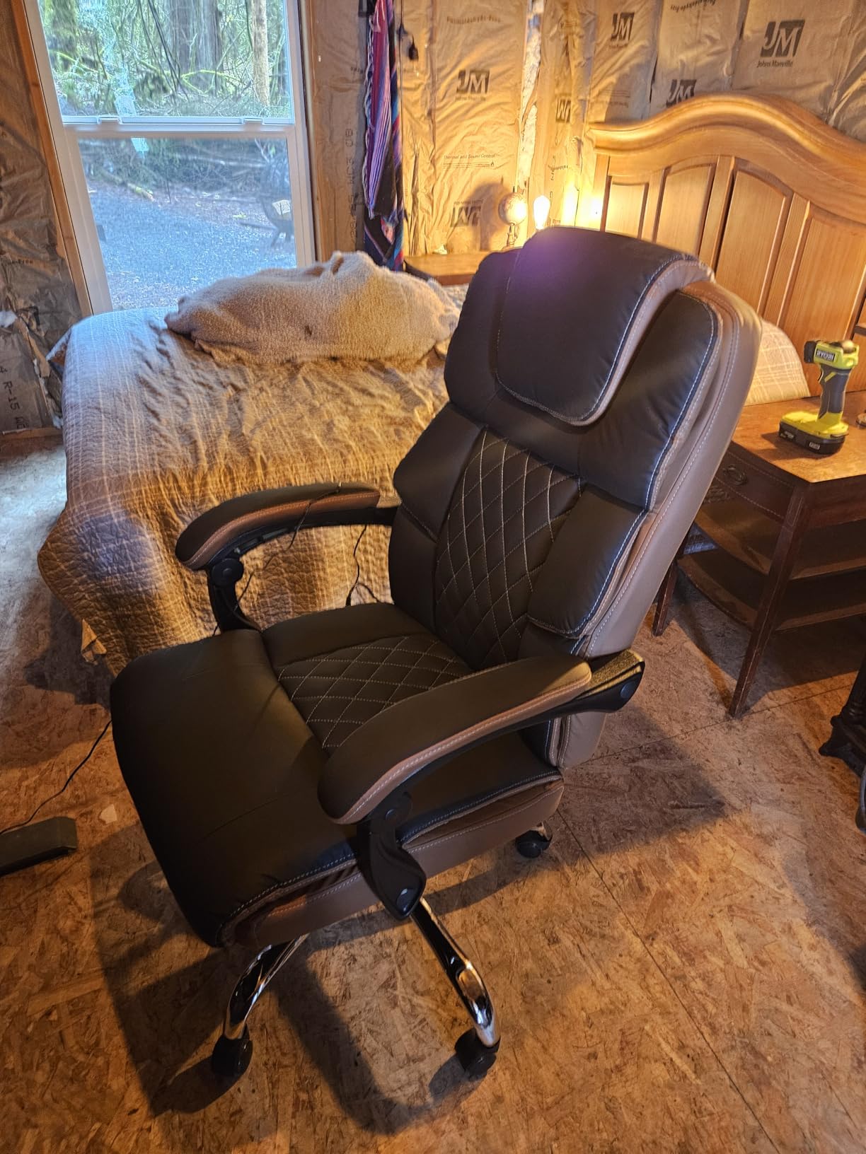Massage Office Chair 6 Points 500lbs with Footrest,Reclining Desk Chair with Vibration Heat,Executive Big and Tall Chairs for Heavy People,Adjustable Height Ergonomic Black customer photo 1