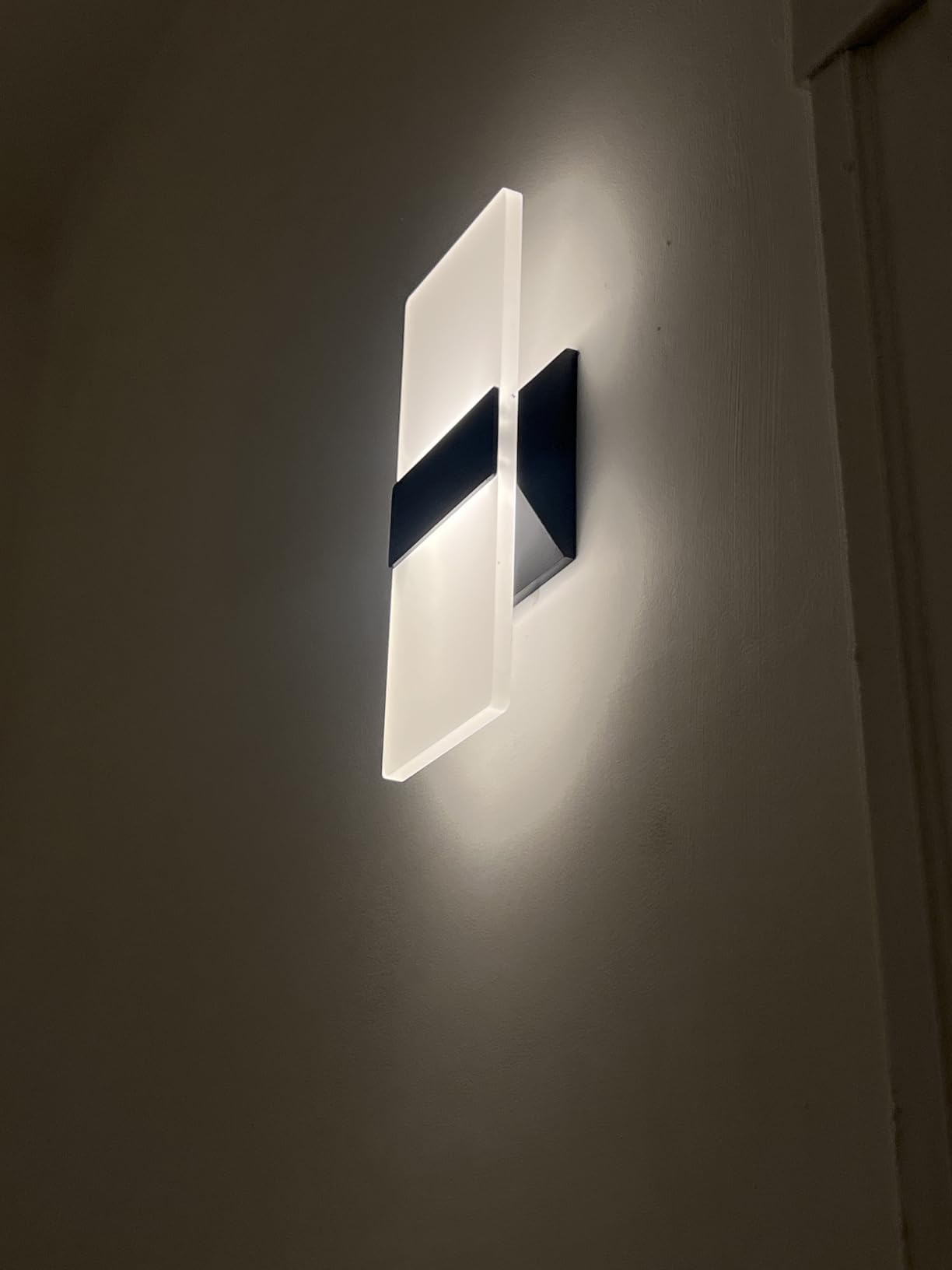 Modern LED Wall Sconce, Dimmable Indoor Wall Light, 5CCT 2700K-5000K Adjustable, Hardwired Acrylic Wall Lights for Living Room Bedroom Bathroom Hallway, 12 Inch, Black, Damp Rated, ETL customer photo 1