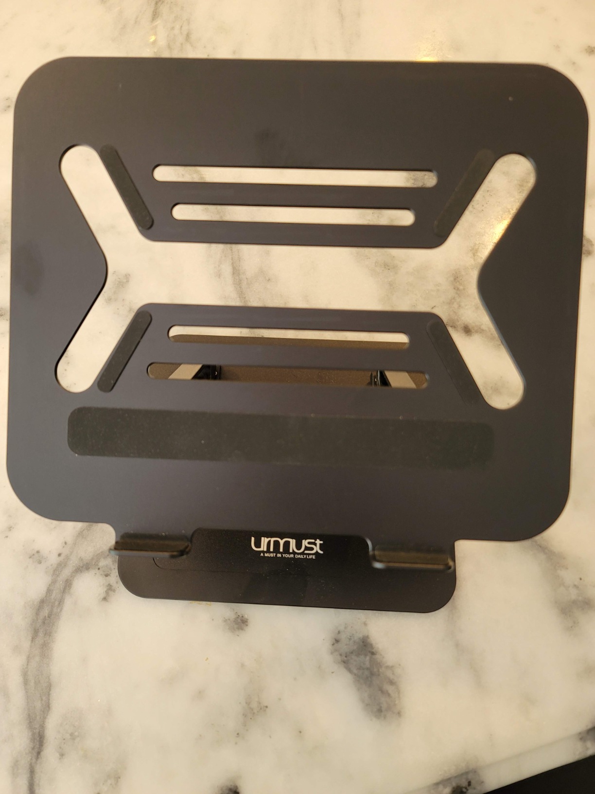 Urmust 360° Rotating Laptop Stand for Desk fit 10-17