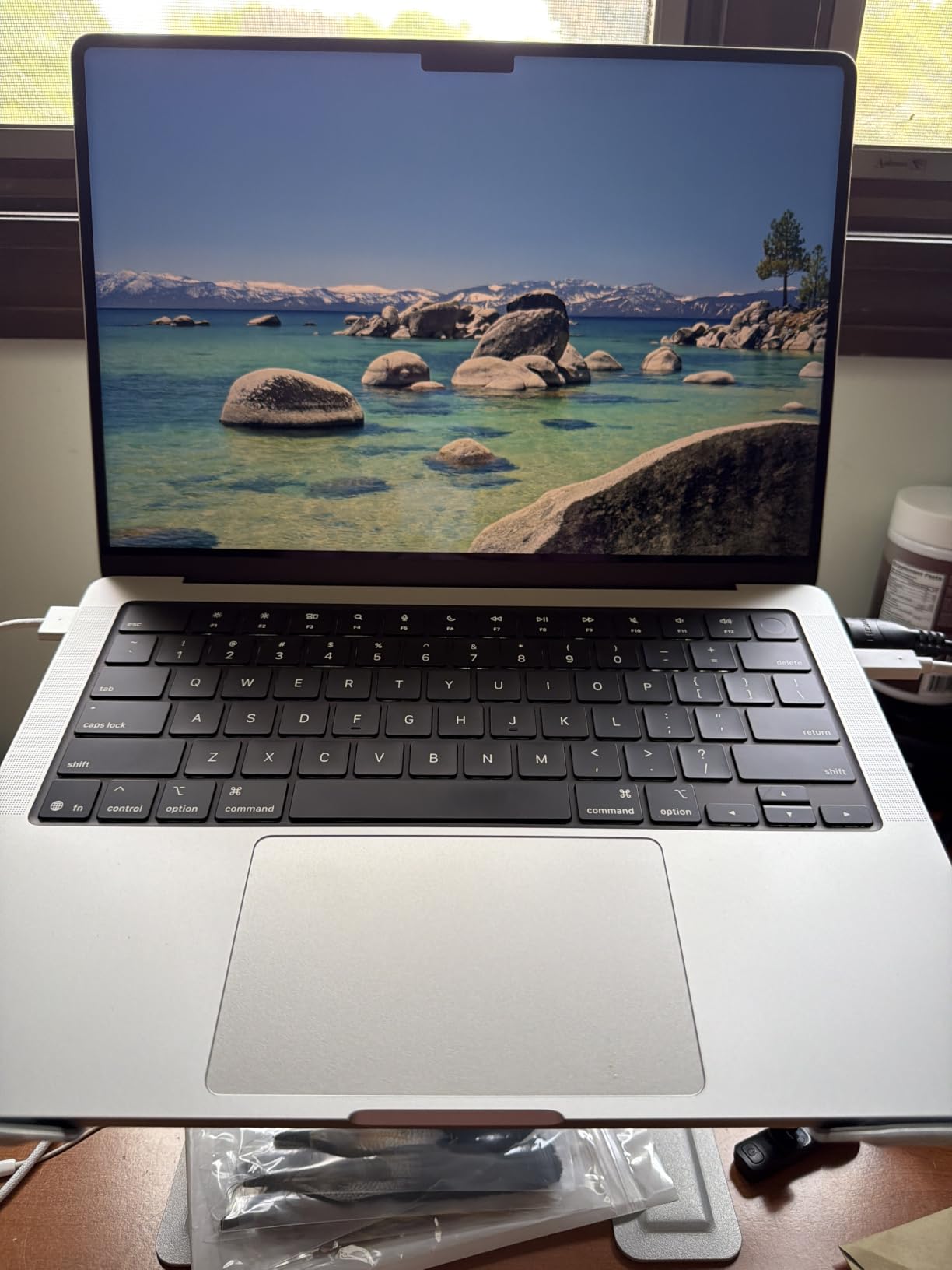 Apple 2025 MacBook Pro Laptop with Apple M5 chip with 10‑core CPU and 10‑core GPU: Built for AI, 14.2-inch Liquid Retina XDR Display, 24GB Unified Memory, 1TB SSD Storage; Space Black customer photo 2