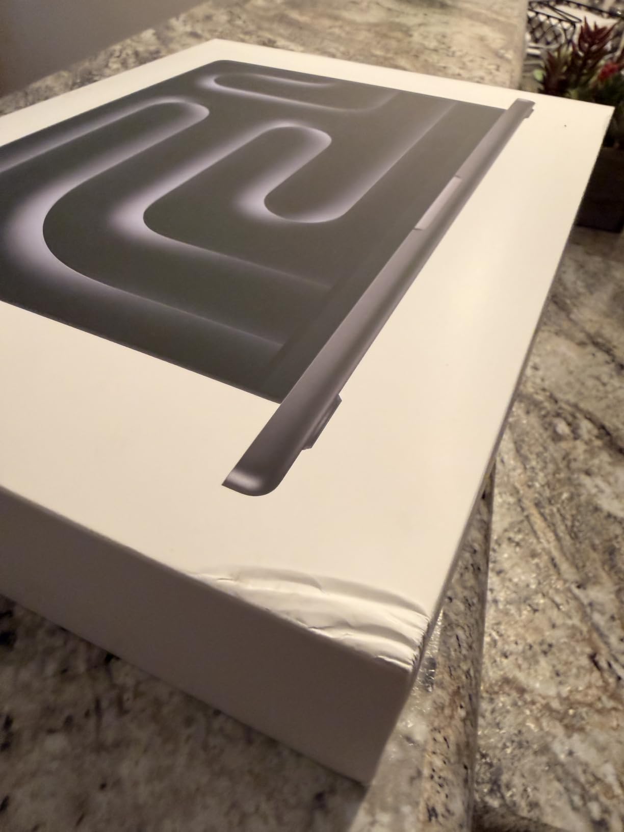 Apple 2025 MacBook Pro Laptop with Apple M5 chip with 10‑core CPU and 10‑core GPU: Built for AI, 14.2-inch Liquid Retina XDR Display, 24GB Unified Memory, 1TB SSD Storage; Silver customer photo 1