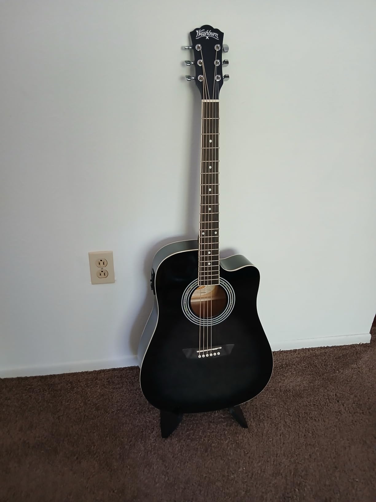 Washburn WA90CE Acoustic-Electric Guitar Kit - Black Bundle with Gig Bag, Strap, Picks, Strings, Stand, Instructional DVD and Austin Bazaar Polishing Cloth customer photo 1