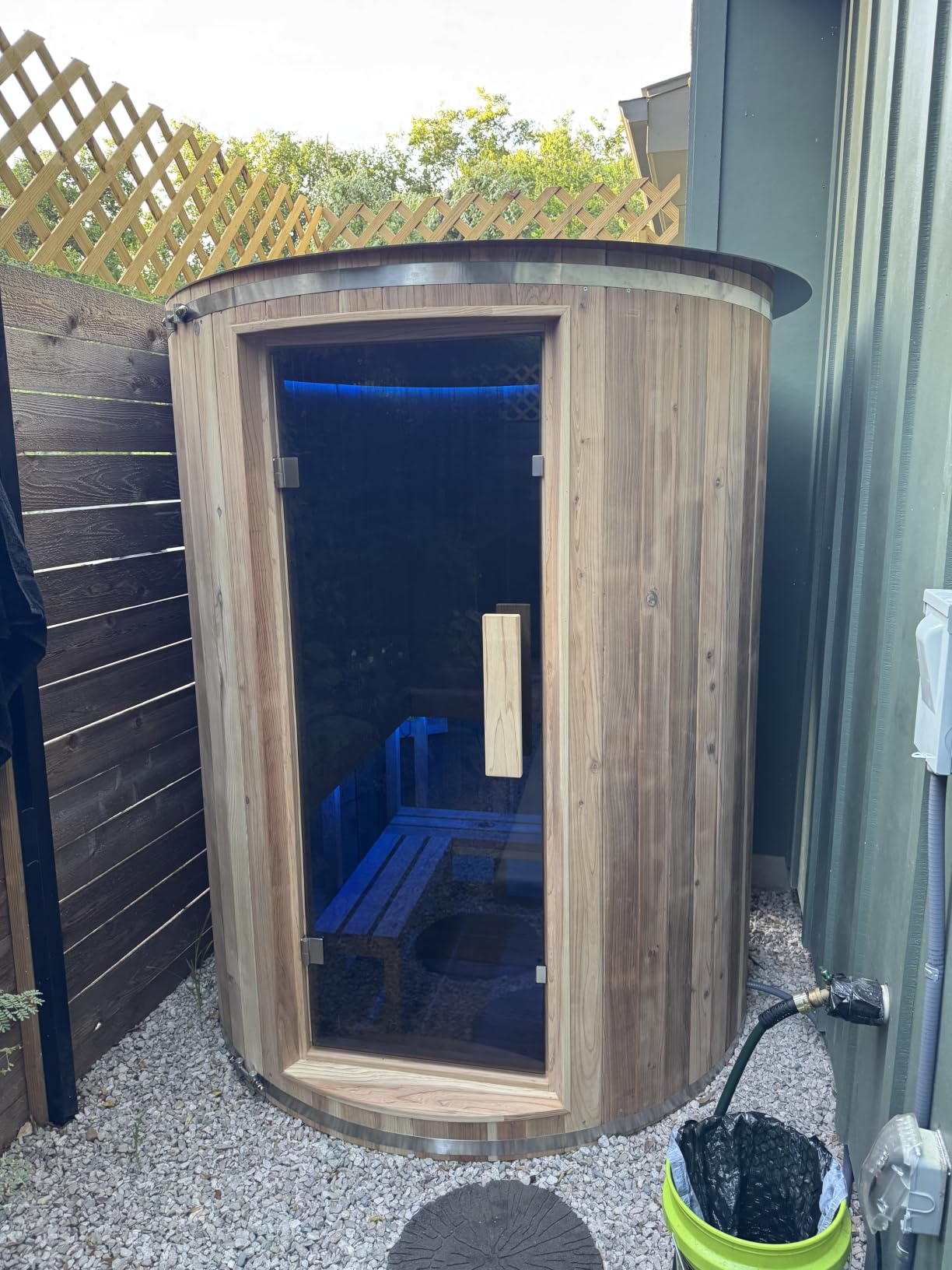 4 Person Outdoor Vertical Barrel Sauna, Cedar Wood Traditional Sauna customer photo 2
