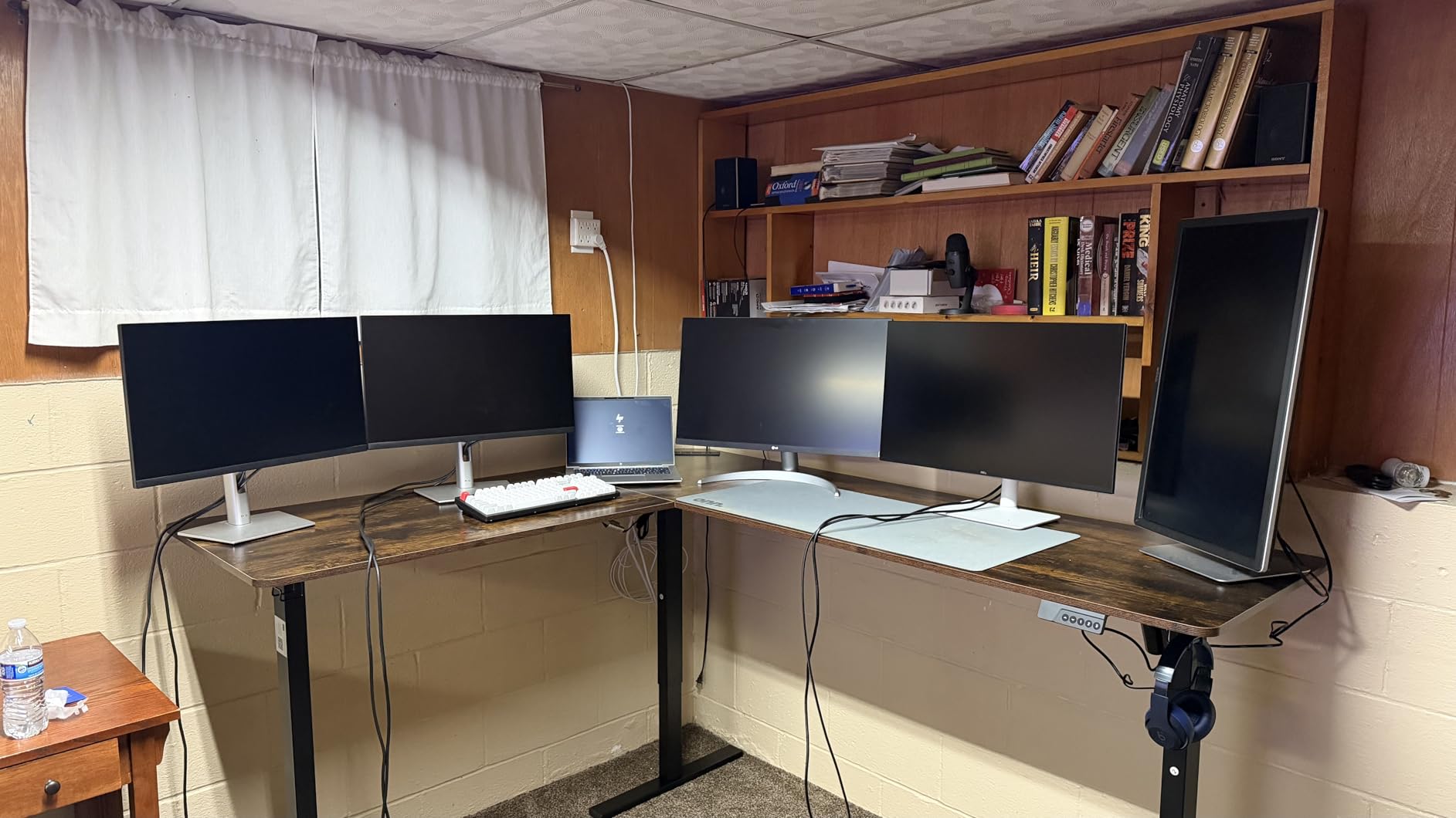 SIAGO 63x55 Inch L-Shaped Standing Desk with Charging Station Corner Desk customer photo 1