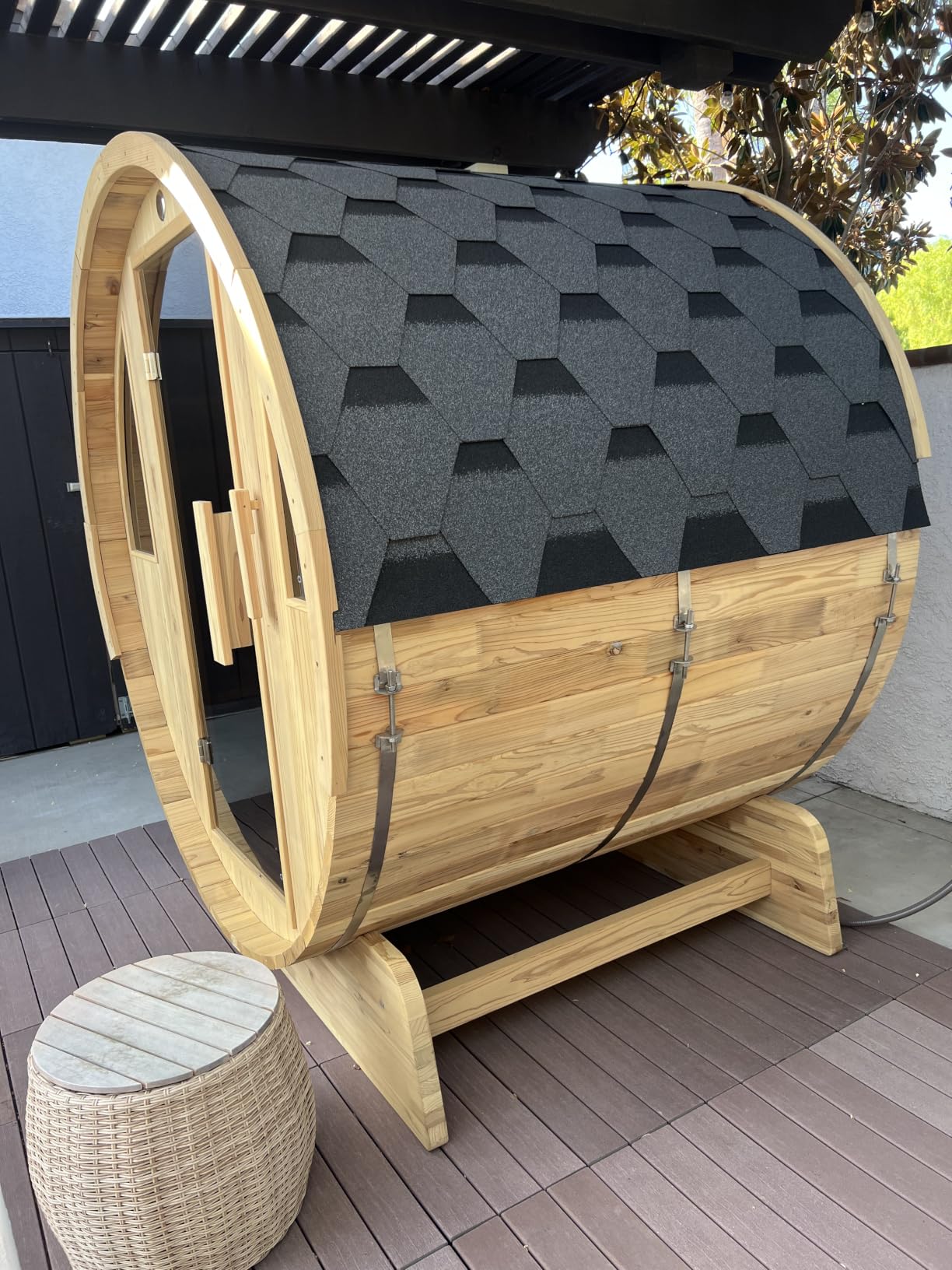 Premium 4 Person Cedar Barrel Sauna for Outdoor Backyard customer photo 2