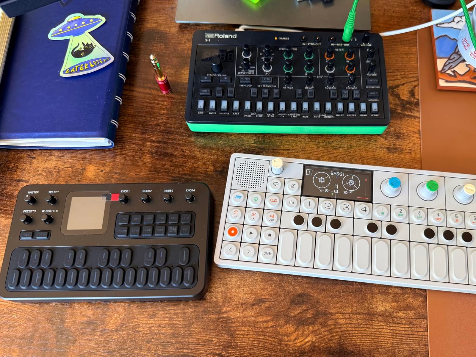 M-VAVE FM-1 Synthesizer Digital Keyboards Voice-Out Keyboard Synthesizer Speaking Out Independently 128 Factory Presets, 27 Key built-in Sound Module 6 customer photo 1