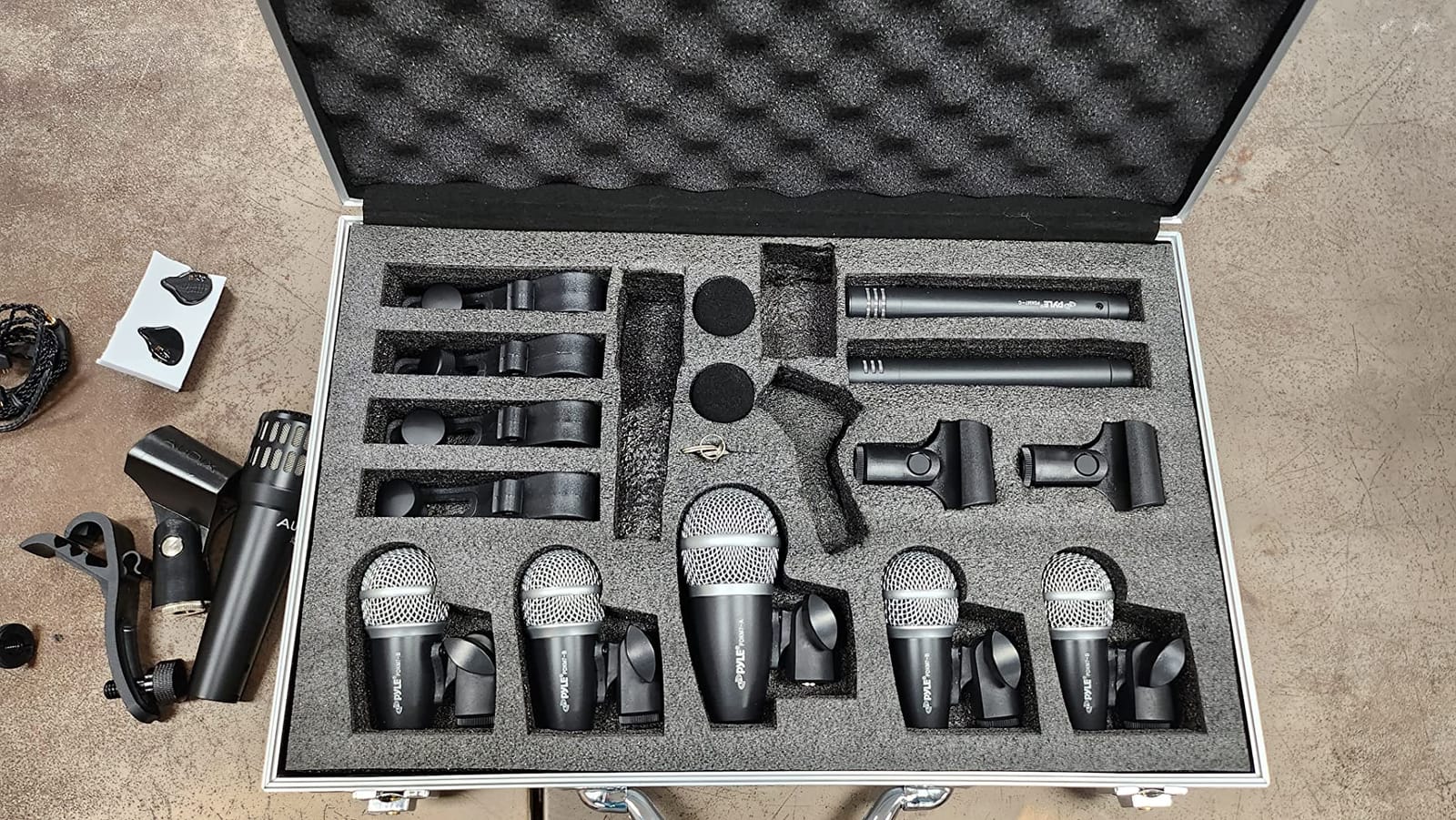 Pyle 7-Piece Drum Microphone Kit with Dynamic & Condenser Mics customer photo 2