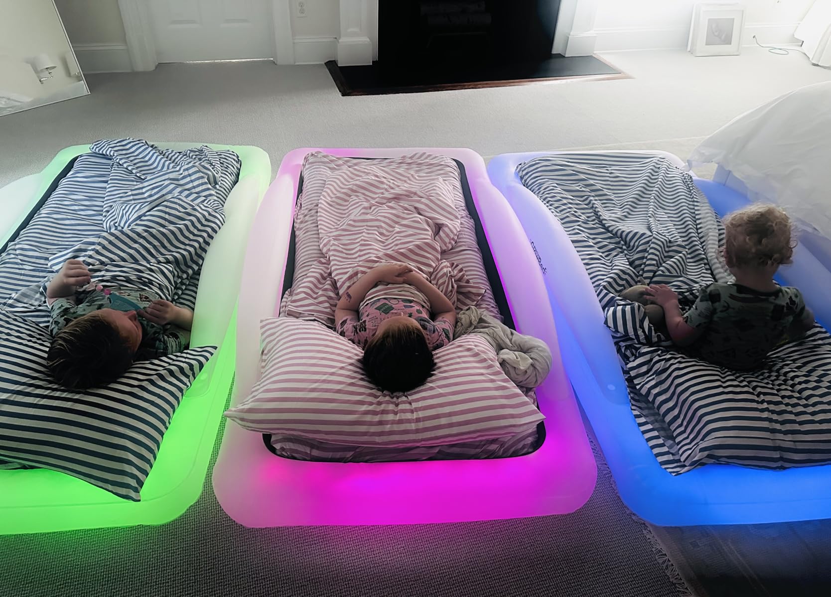 The Shrunks Inflatable Toddler Travel Bed with Safety Bumpers | Portable Toddler Bed for Kids | Toddler Air Mattress | Air Mattress with Bed Rails customer photo 2