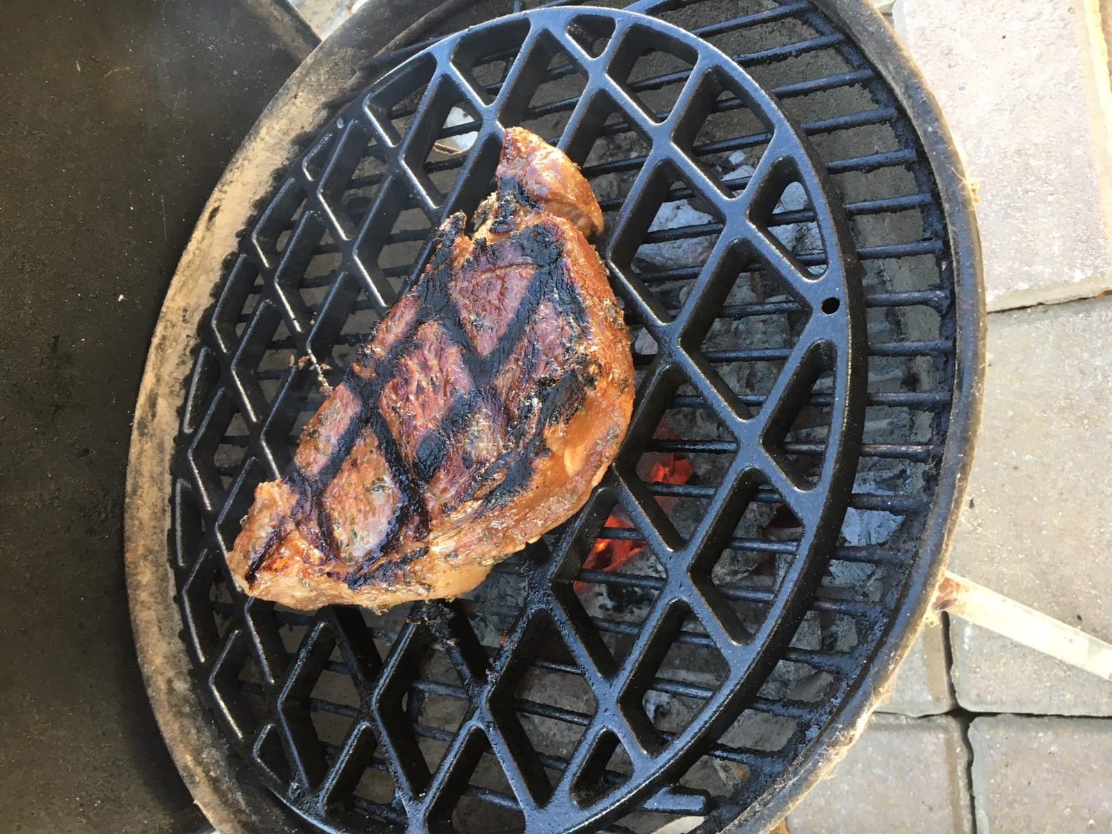 Weber® Gourmet BBQ System Sear Grate, Charcoal Grill Accessories, Black customer photo 2