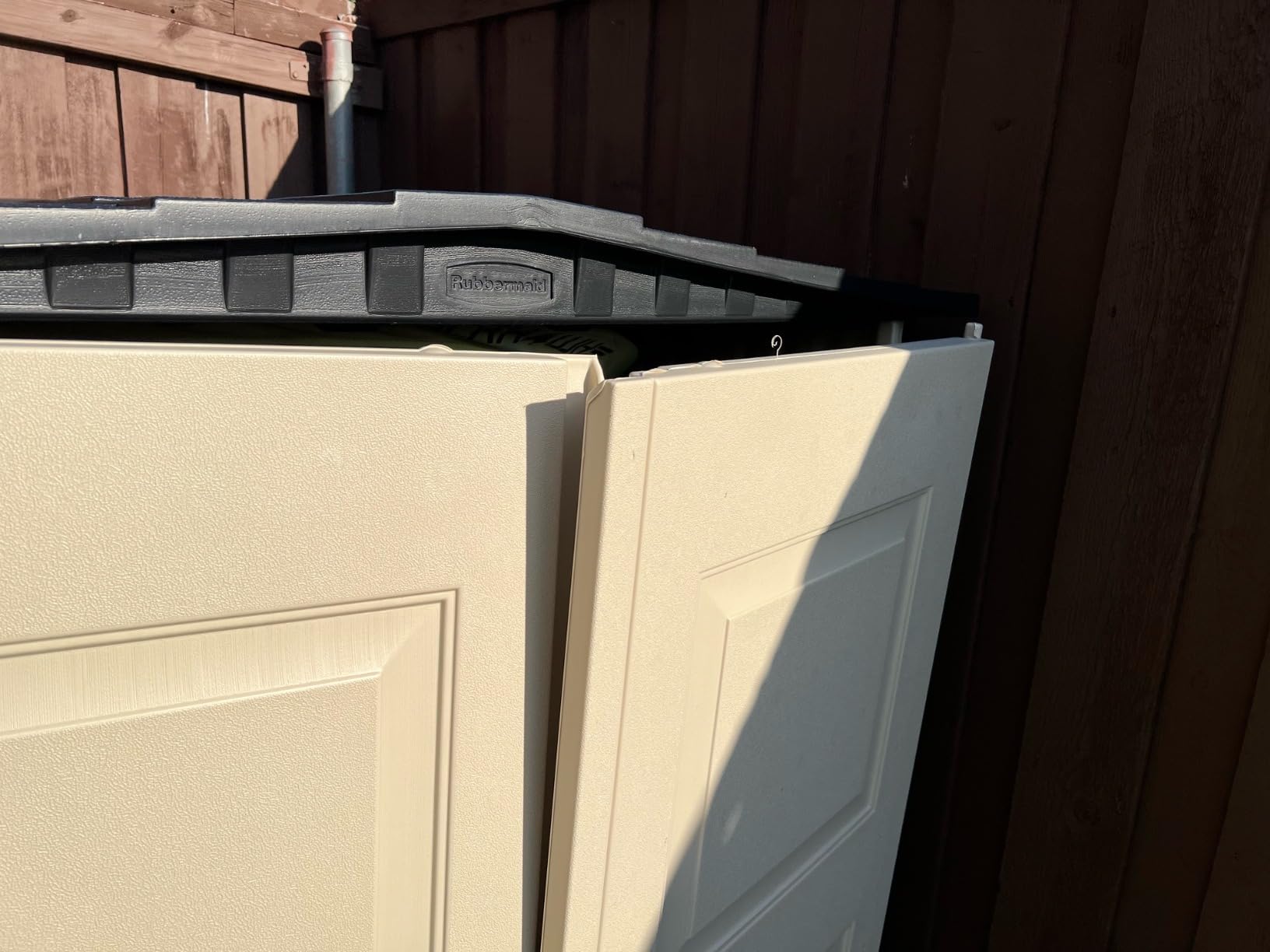 Rubbermaid Large Vertical Resin Outdoor Storage Shed With Floor (6.2 x 4.6 Ft), Weather Resistant, Beige/Brown, Organization for Home/Backyard/Garden Tools/Lawn Mower/Bike Storage/Pool Supplies customer photo 1
