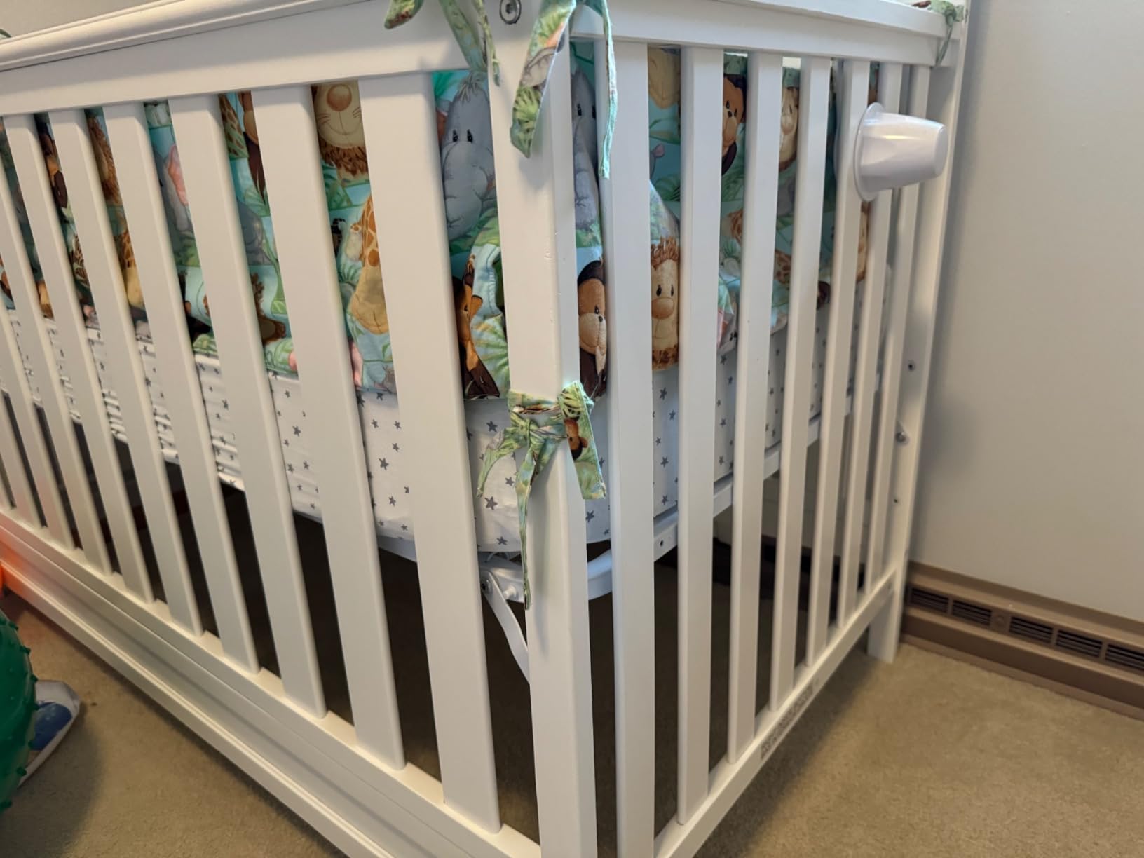 Delta Children Emery 4-in-1 Convertible Baby Crib - Greenguard Gold Certified, White customer photo 2