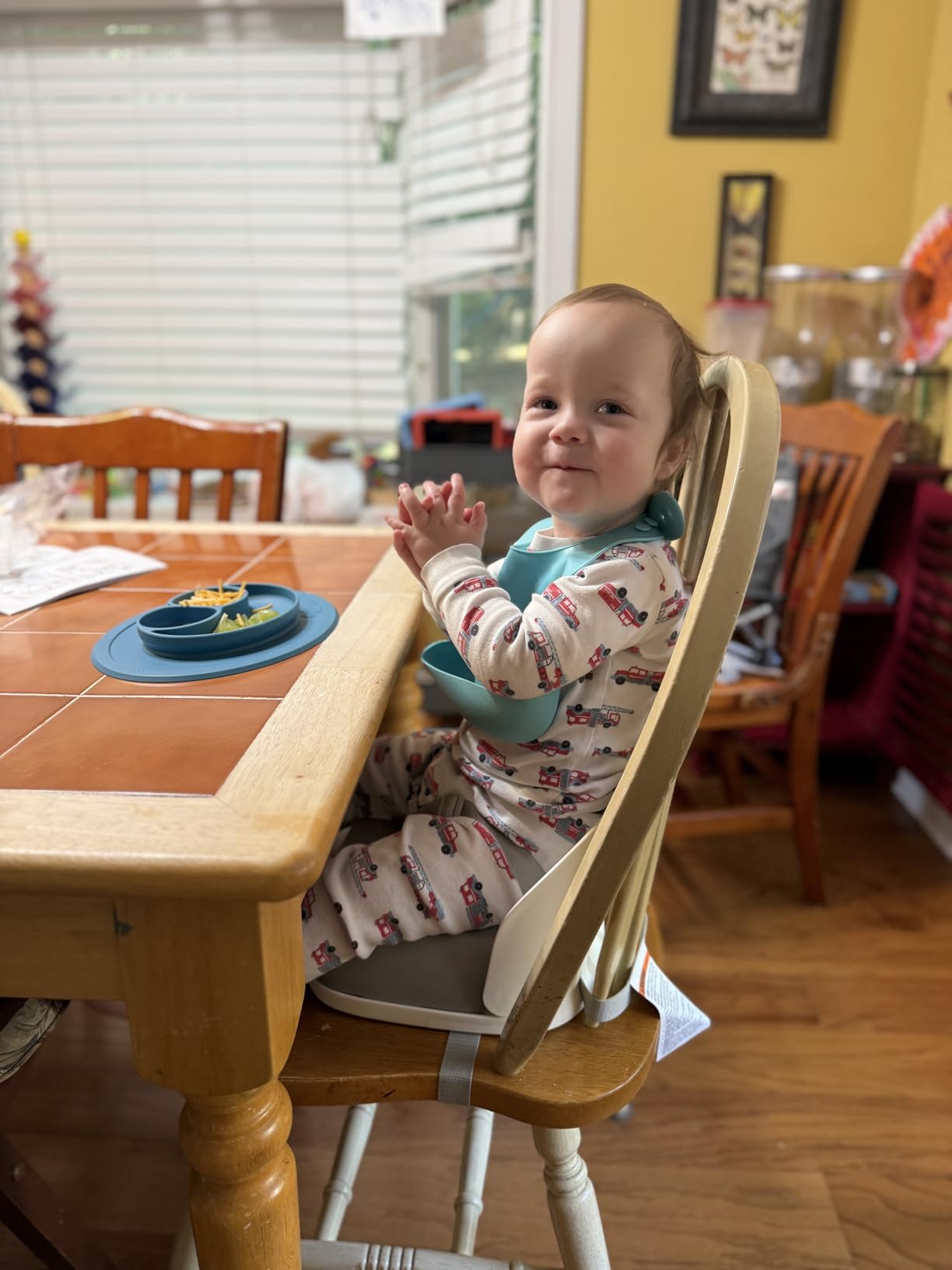 OXO Tot Perch Toddler Booster Seat for Kitchen Chair with Straps, Gray customer photo 1