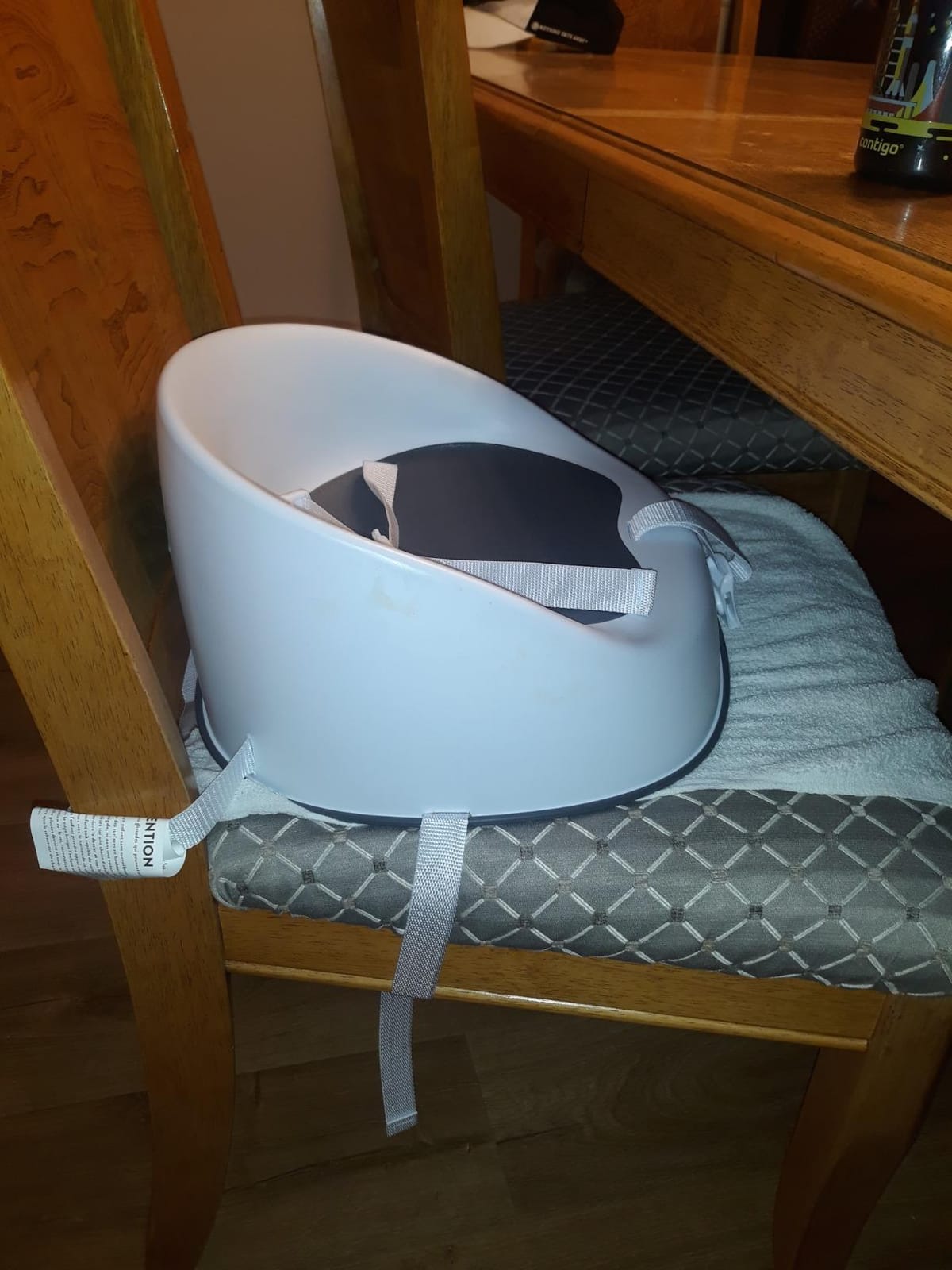 Prince Lionheart Baby Booster Squish Seat for Dining Table, Soft Seat with 3-Point Harness and Dual-Strap System for Toddler customer photo 1