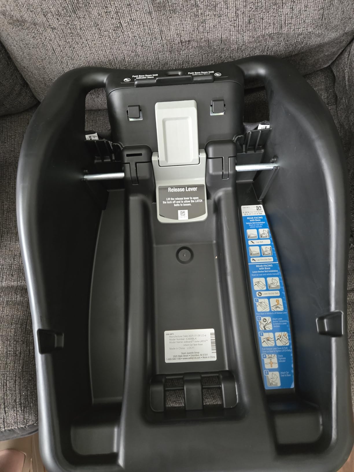 Safety 1st onBoard 35 LT Adjustable Infant Car Seat Base customer photo 1