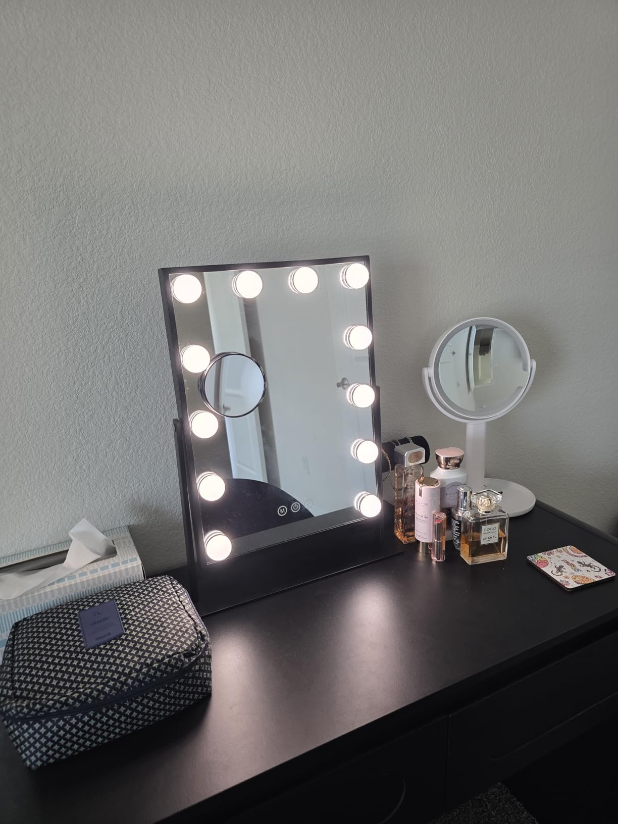FENCHILIN Vanity Mirror with Lights 19