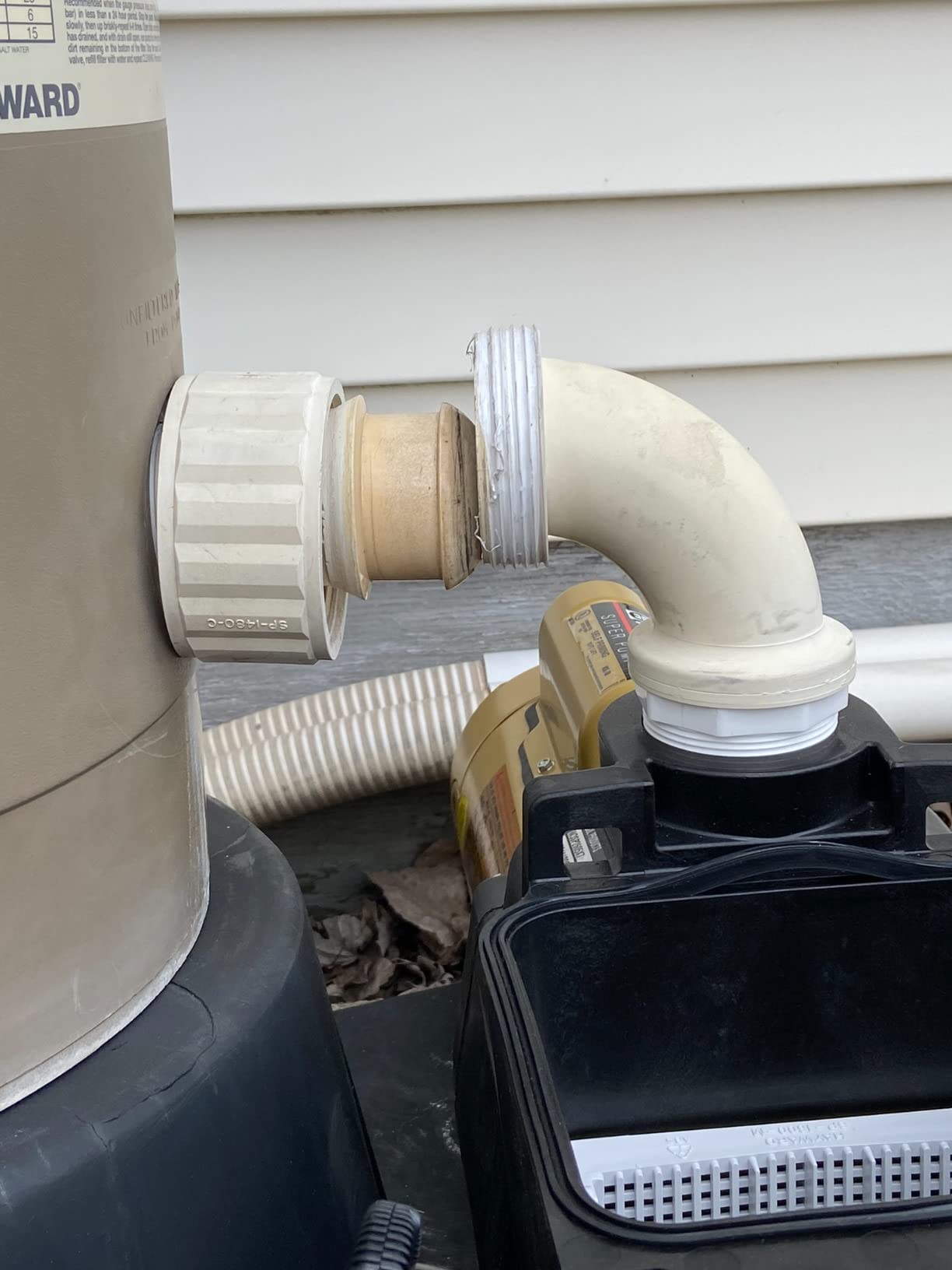 Hayward Super Pump InGround Pool Pump 0.85HP, Quieter Operation & Efficient customer photo 1