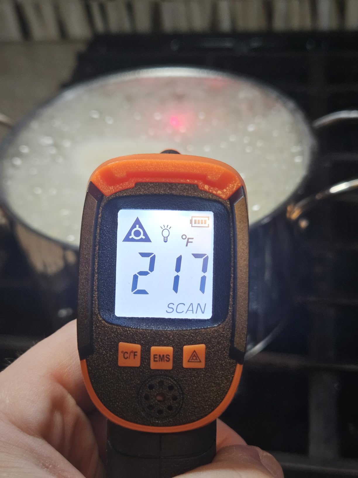 Kizen Infrared Temperature Gun - Handheld Surface Infrared Thermometer for Griddle, Grill, Pizza Oven, Candy, & A/C - Laser Thermometer Gun -58F to 1112F - Surface Temp Gun customer photo 2