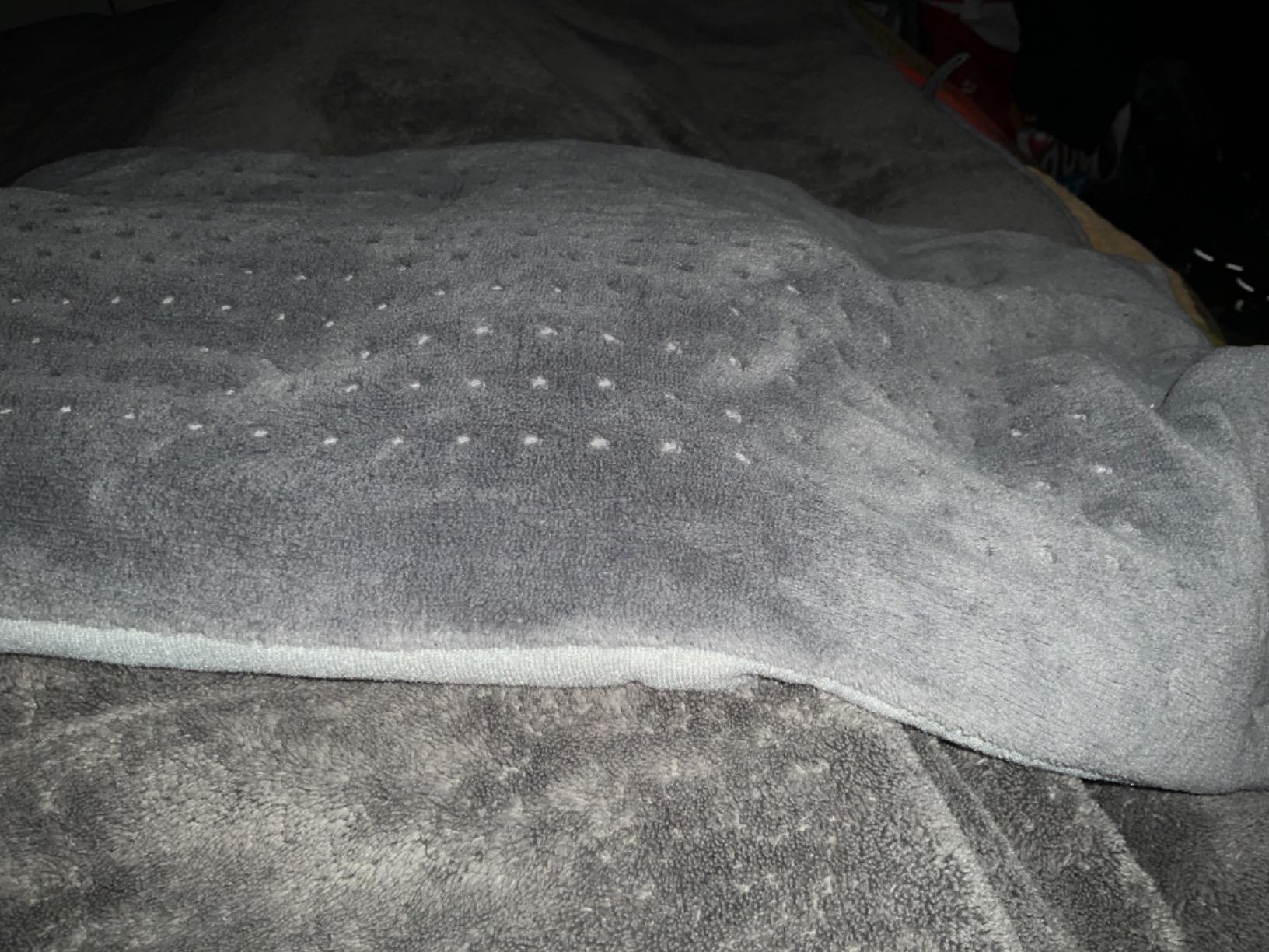 Calming Heat Massaging Vibrations Weighted Heating Pad by Sharper Image | Temperature Settings, Auto Shut-Off Feature, Gift for Holidays, Women & Men | 3 Heat, 6 Massage, 12” x 24”, 4 lbs customer photo 2