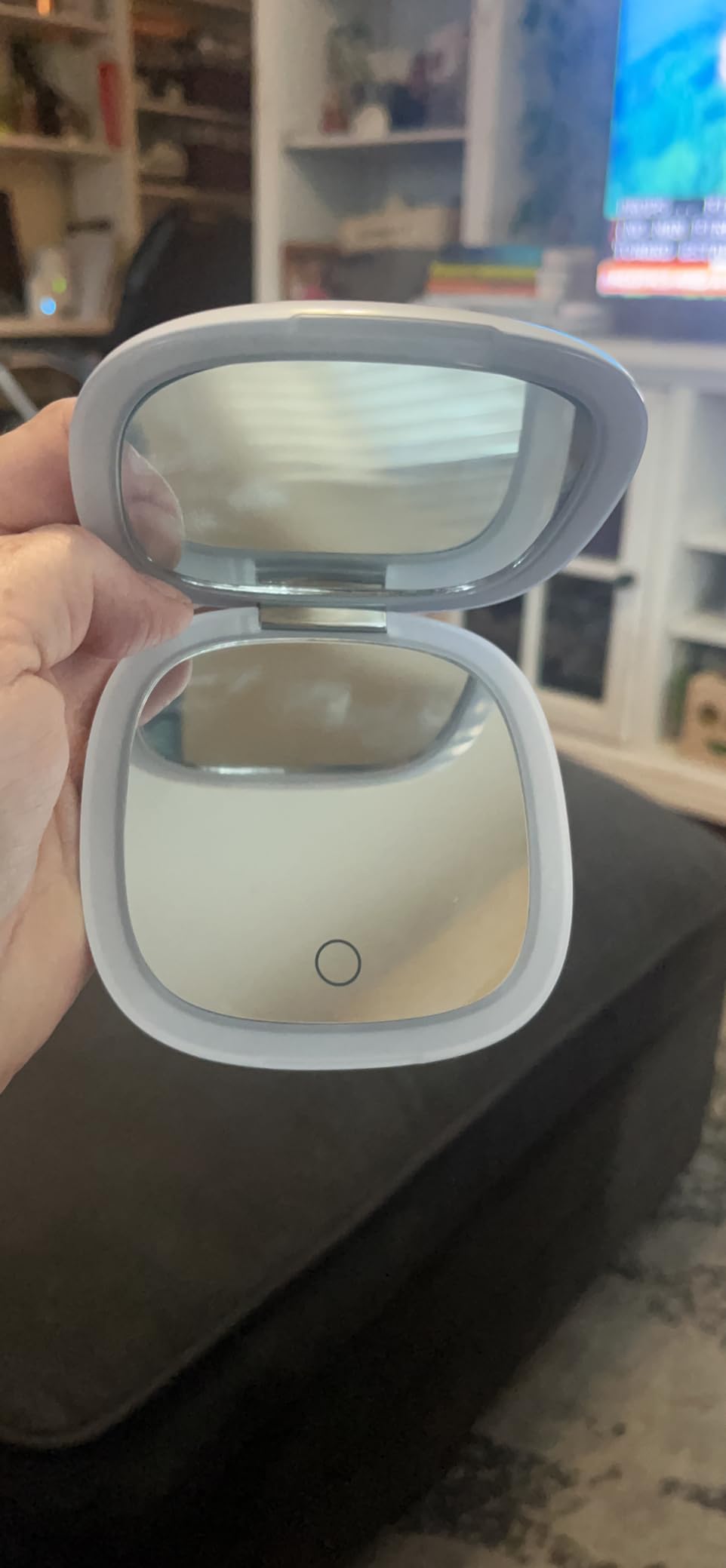Compact Mirror with LED Light,1x/10x Magnifying Rechargeable Mirror,3.5in, Dimmable Travel Mirror for Purse,Pocket,Handheld 2-Sided Makeup Mirror customer photo 2