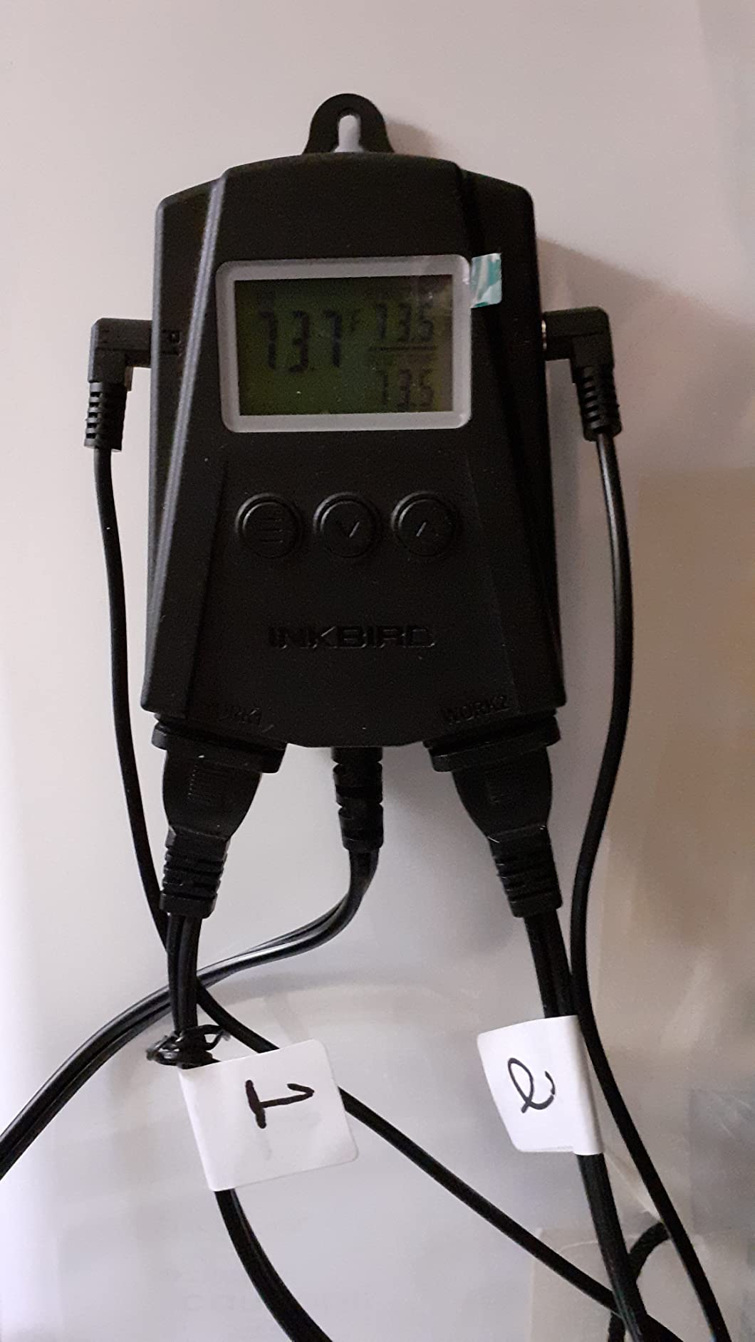 Inkbird WiFi Heat Mat Reptile Thermostat Controller Temperature Controller with 2 Probes and 2 Outlets, IPT-2CH Reptiles Heat Mat Thermostat (Max 250W per Outlet) customer photo 2