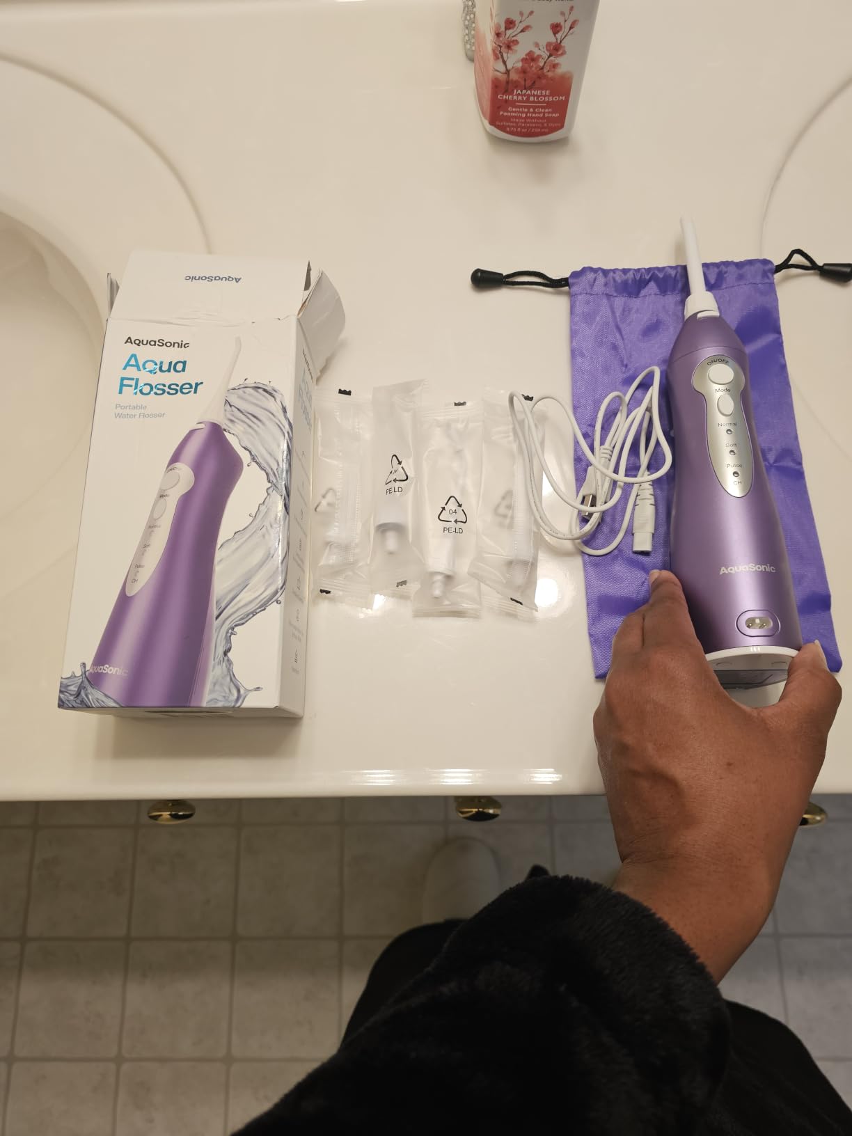 AquaSonic Aqua Flosser Water Flosser, ADA Accepted, Black customer photo 2